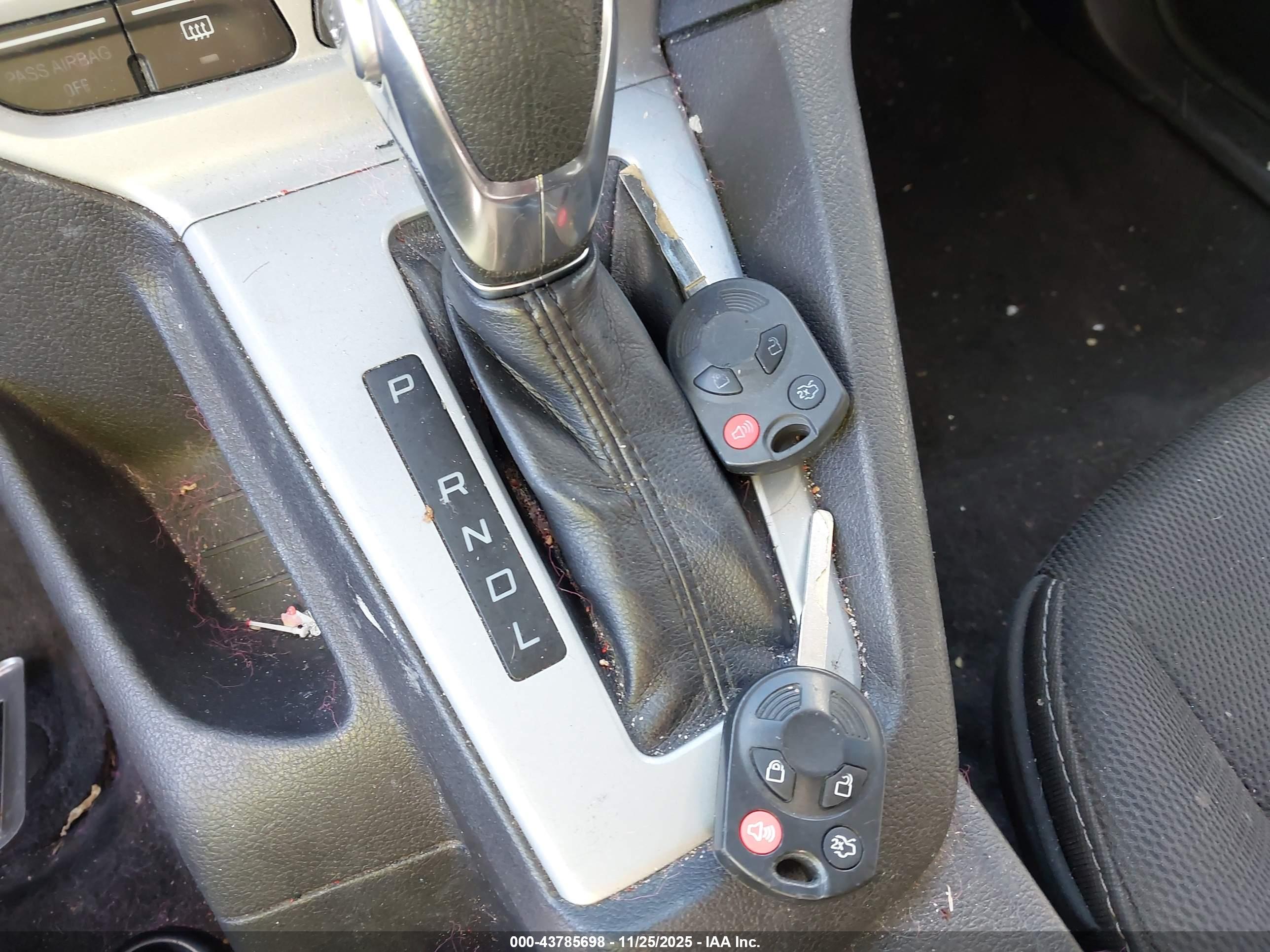FORD FOCUS image 11