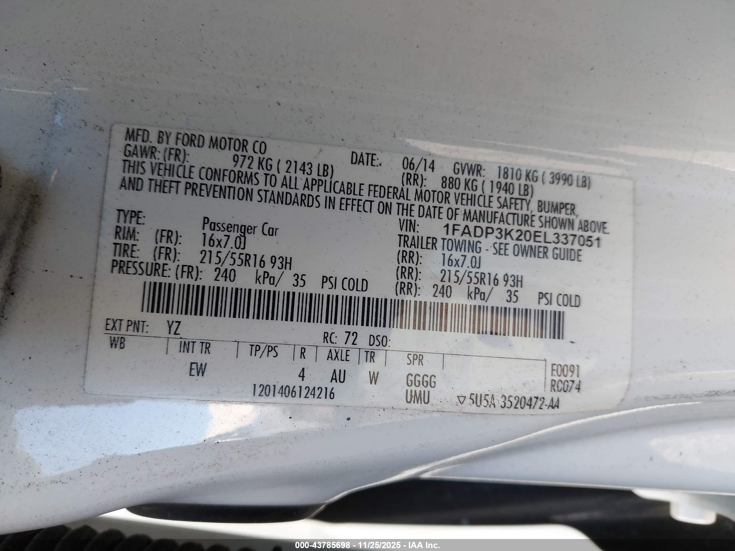 FORD FOCUS image 9