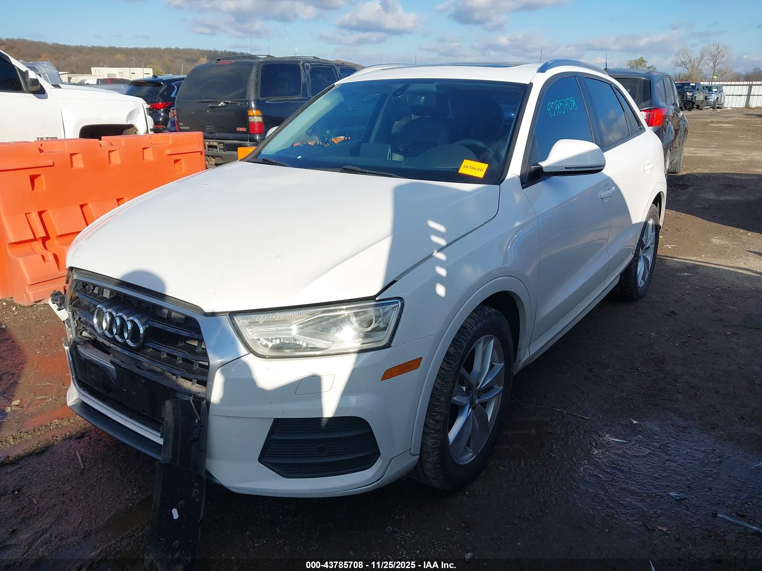 AUDI Q3 image 2