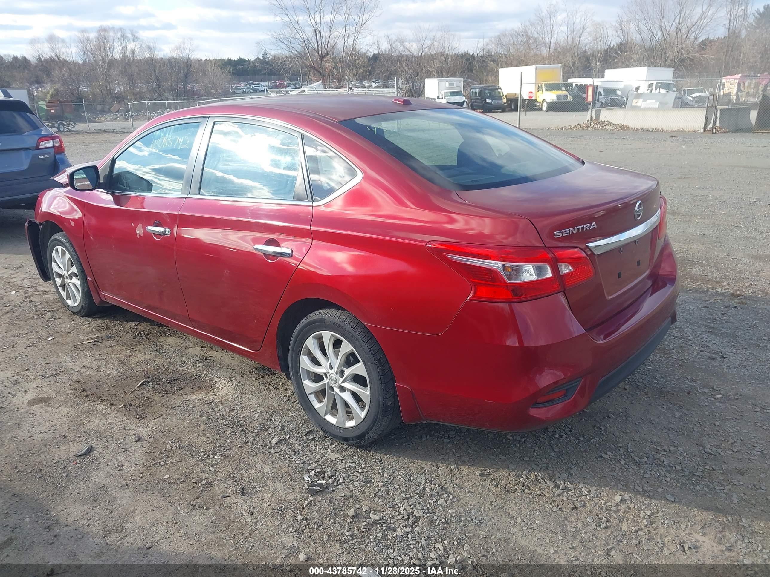 NISSAN SENTRA image 3