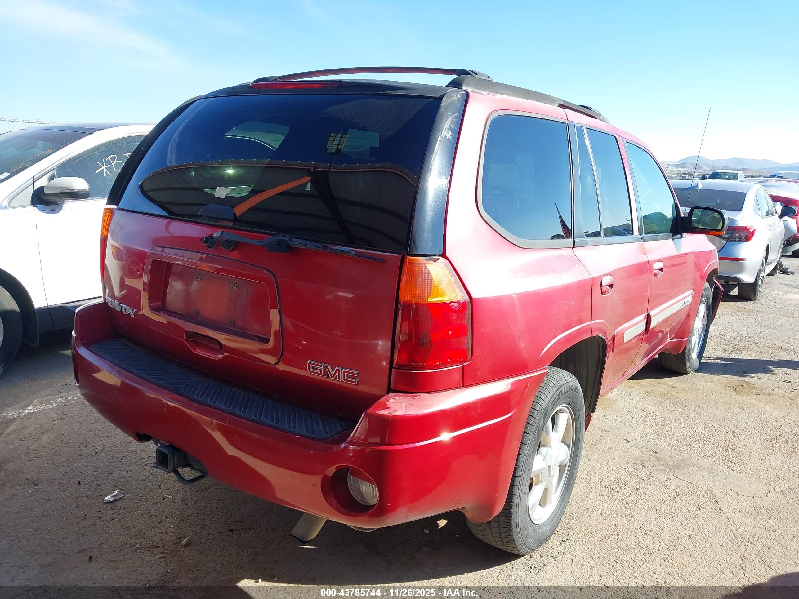 GMC ENVOY image 4