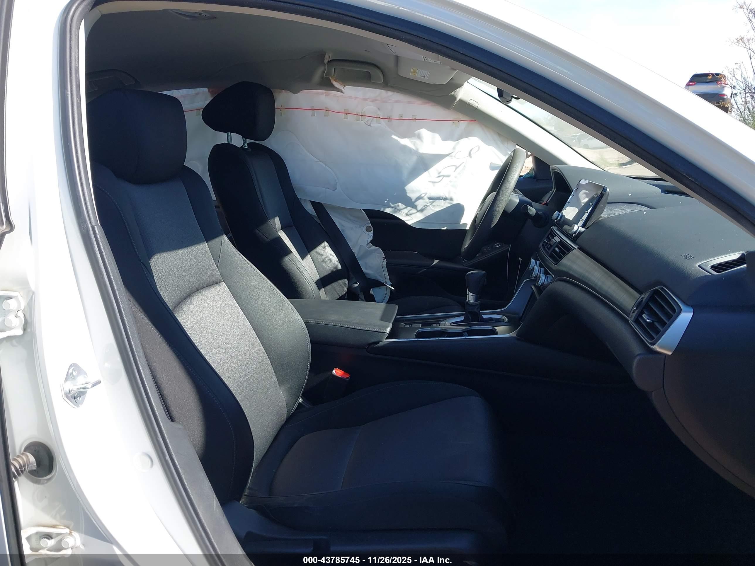 HONDA ACCORD image 5