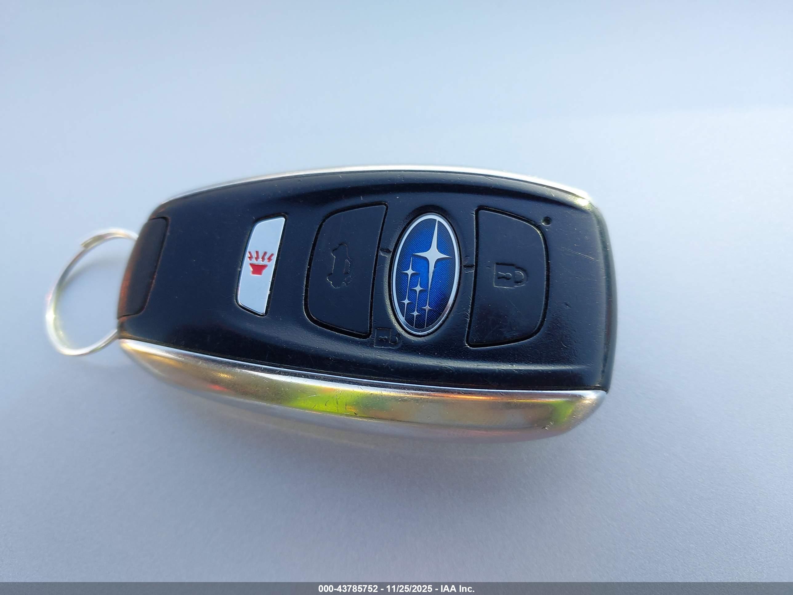 SUBARU OUTBACK image 11
