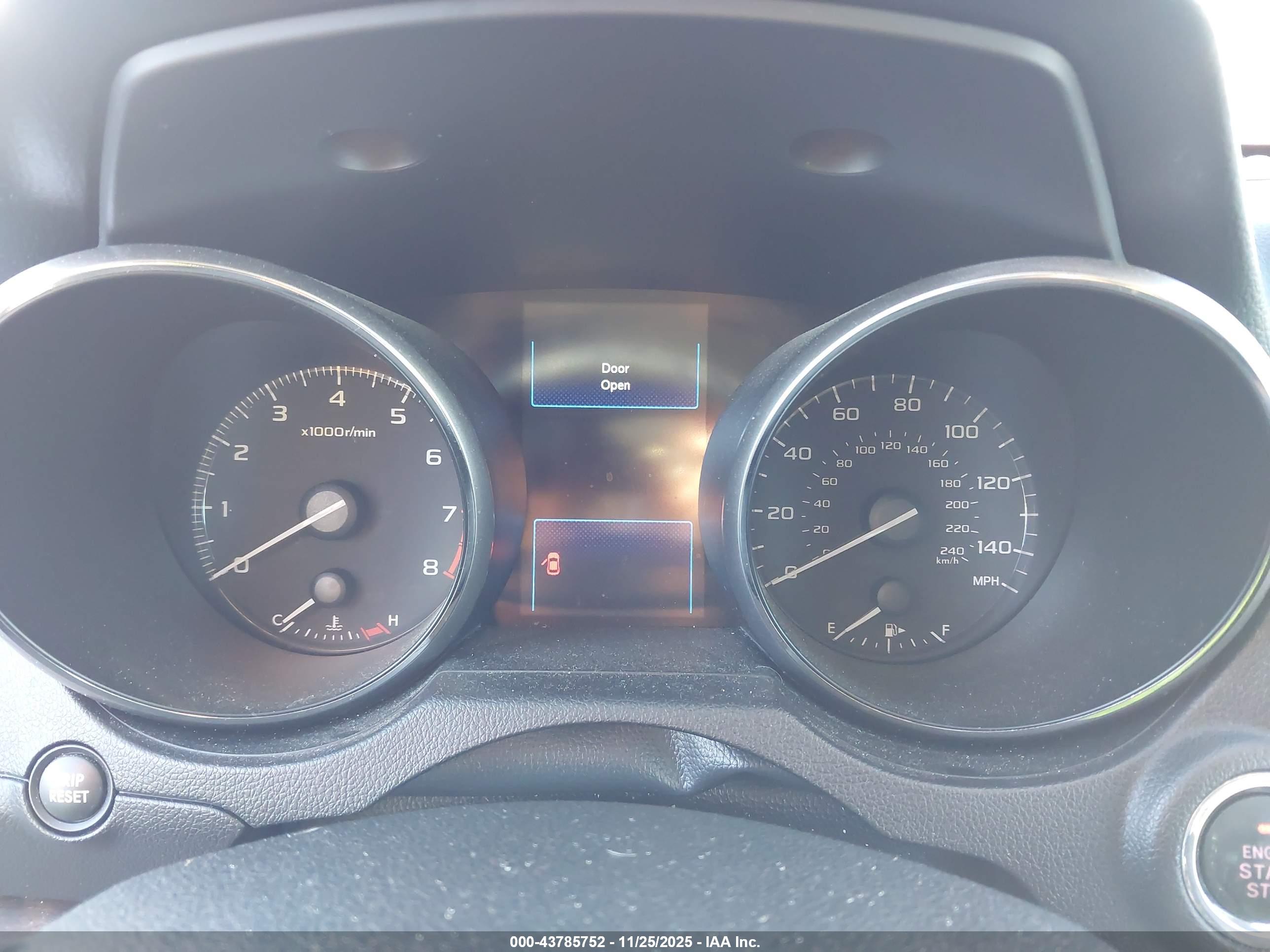 SUBARU OUTBACK image 7