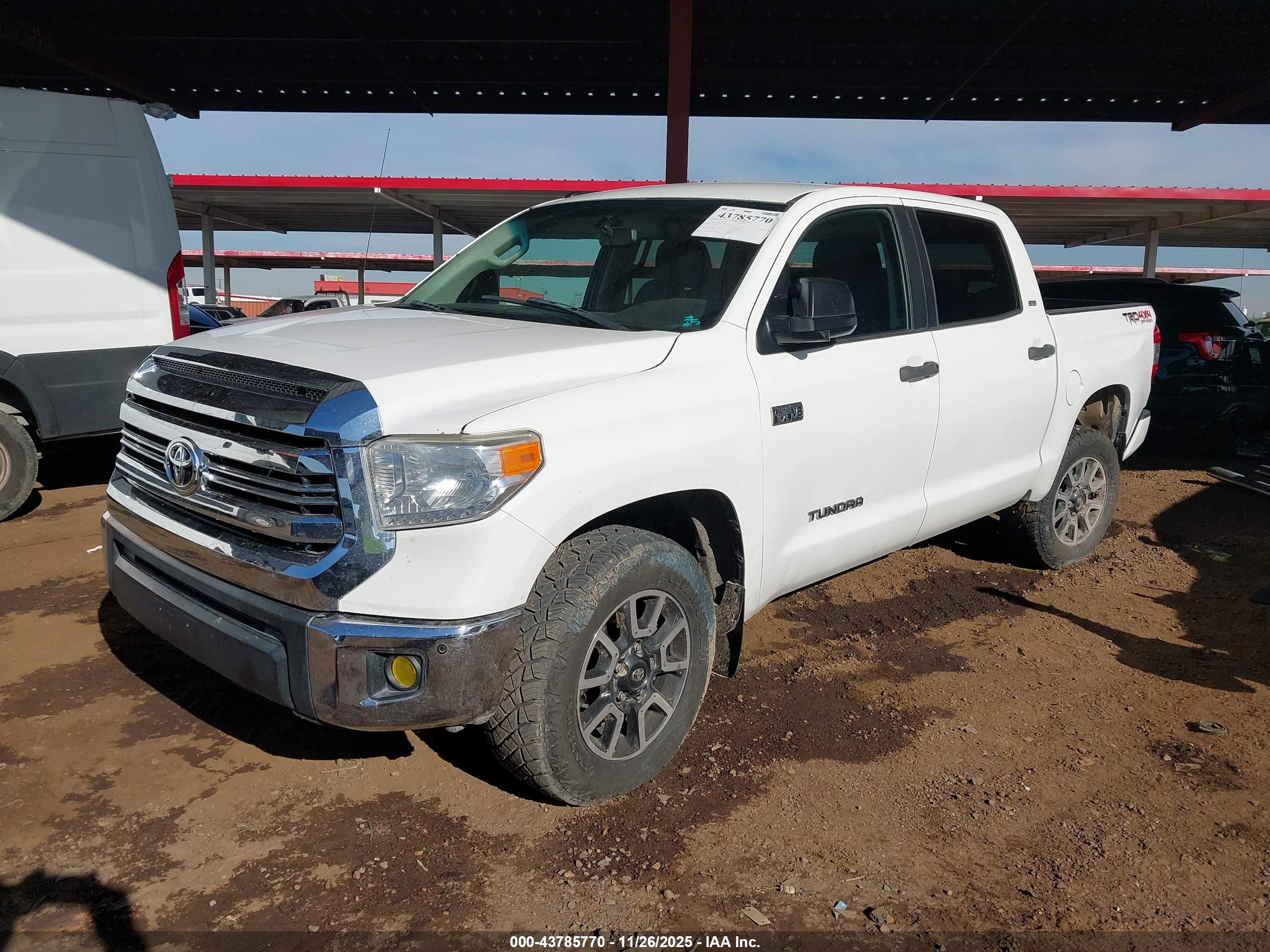 TOYOTA TUNDRA image 2