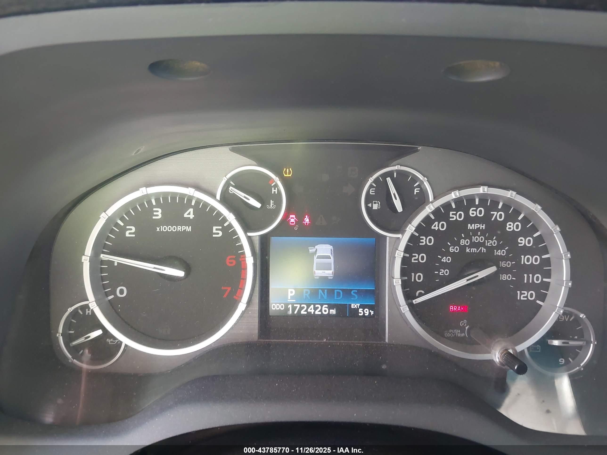 TOYOTA TUNDRA image 7