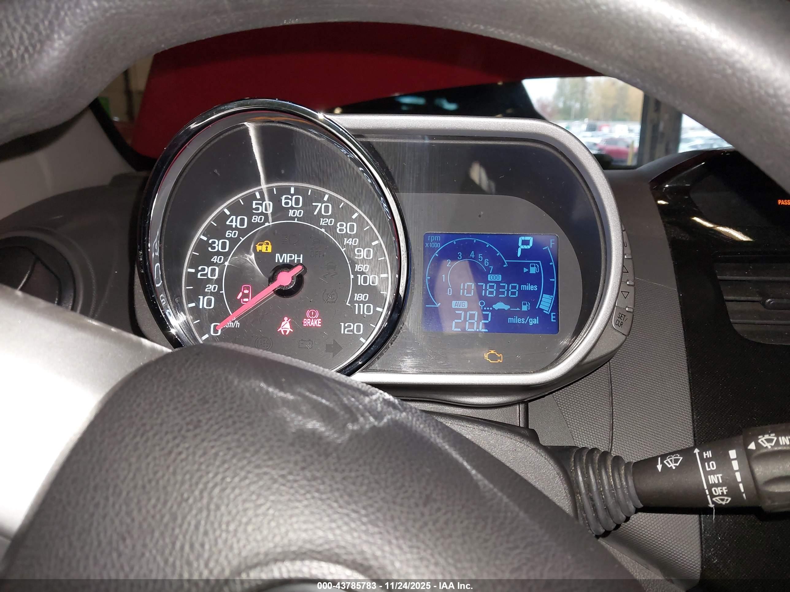 CHEVROLET SPARK image 7