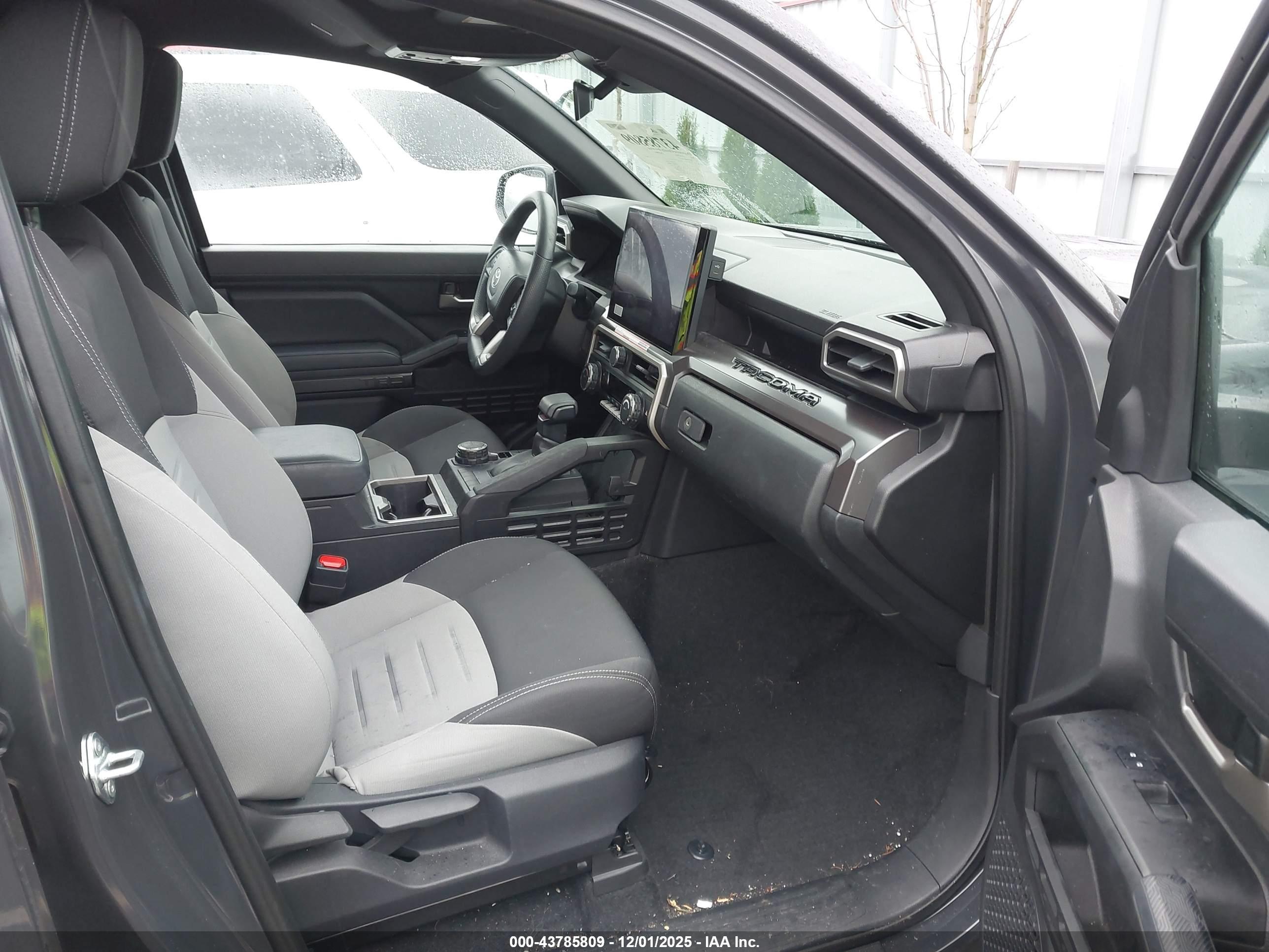 TOYOTA TACOMA image 5