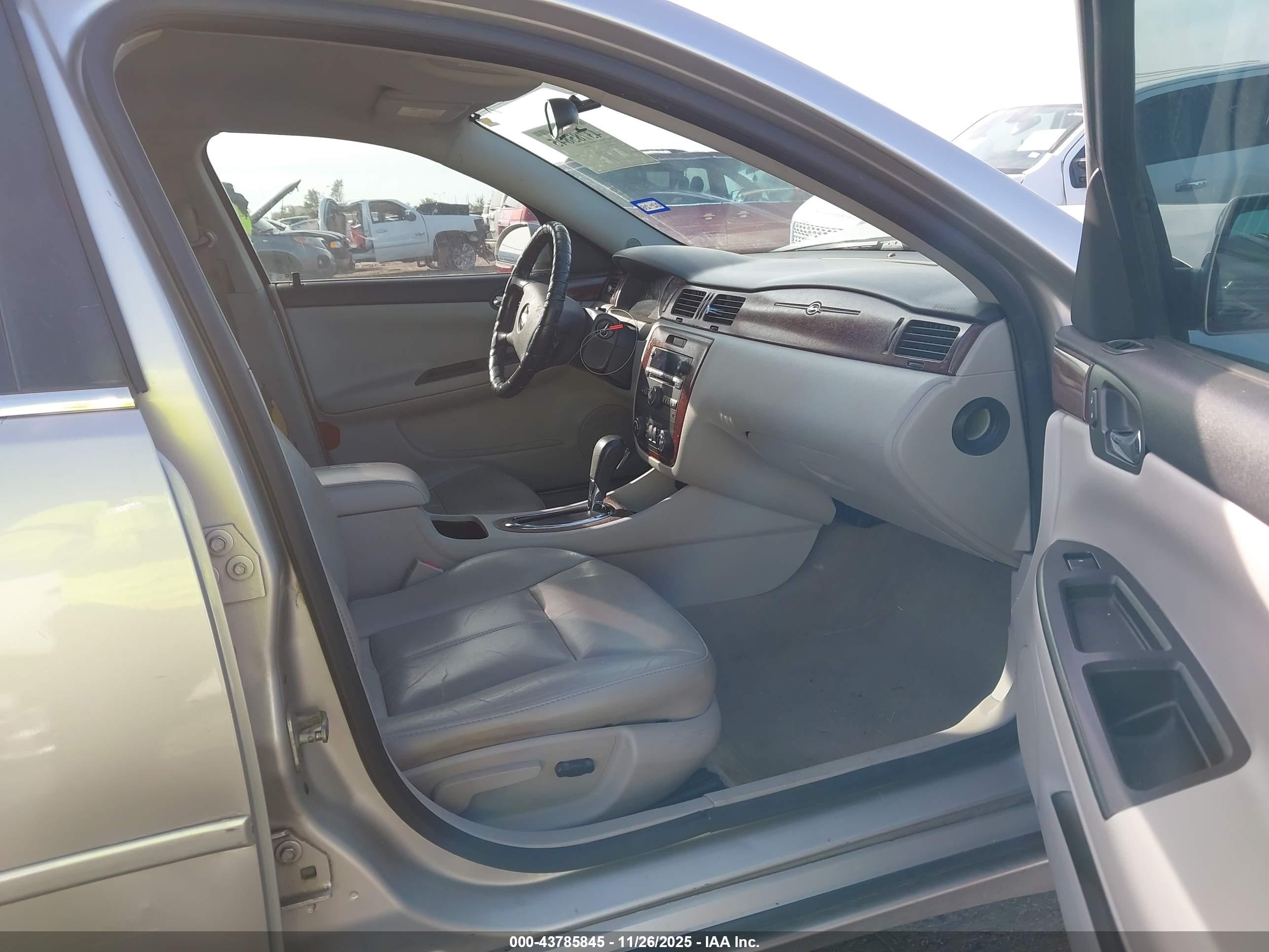 CHEVROLET IMPALA image 5