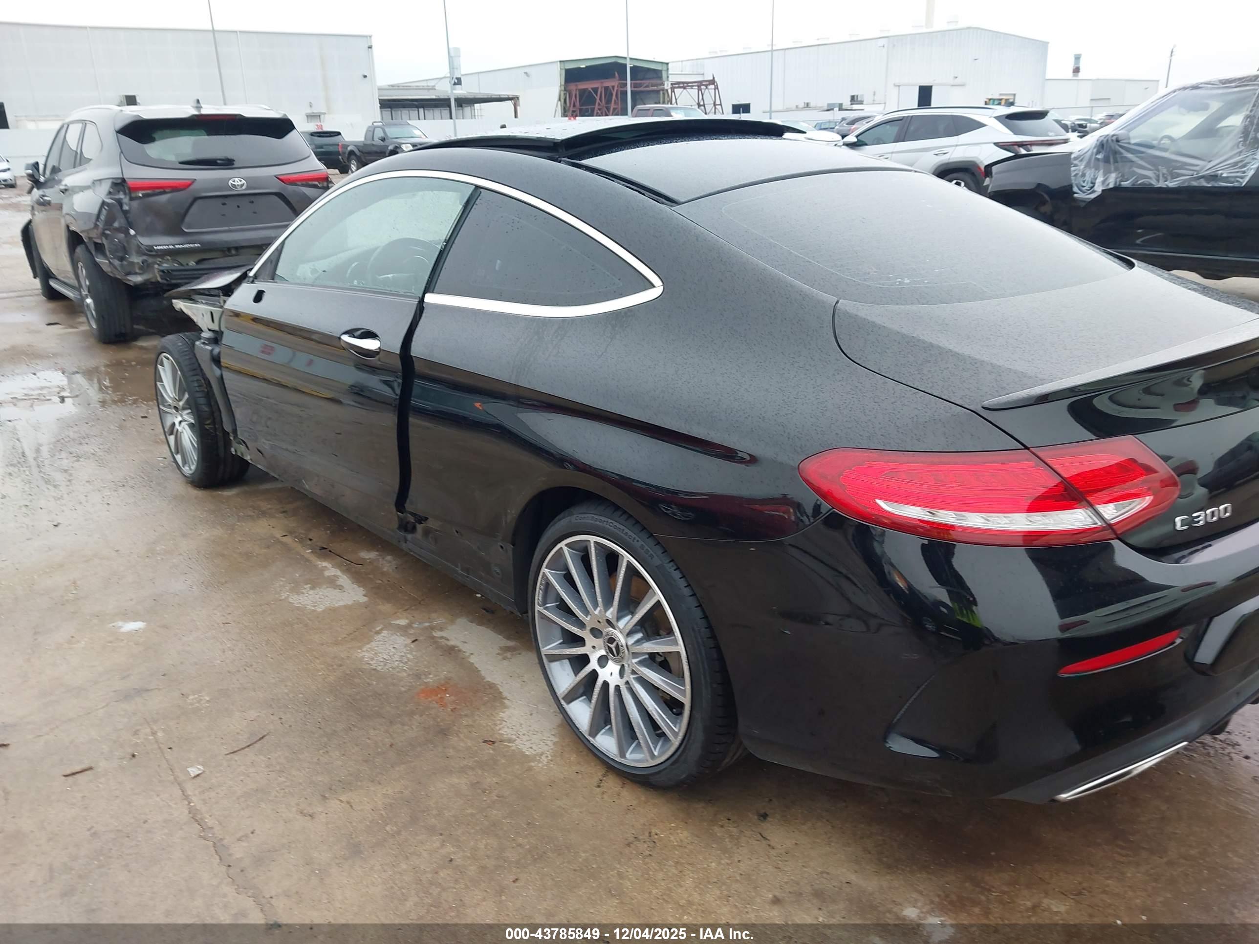 MERCEDES-BENZ C image 3