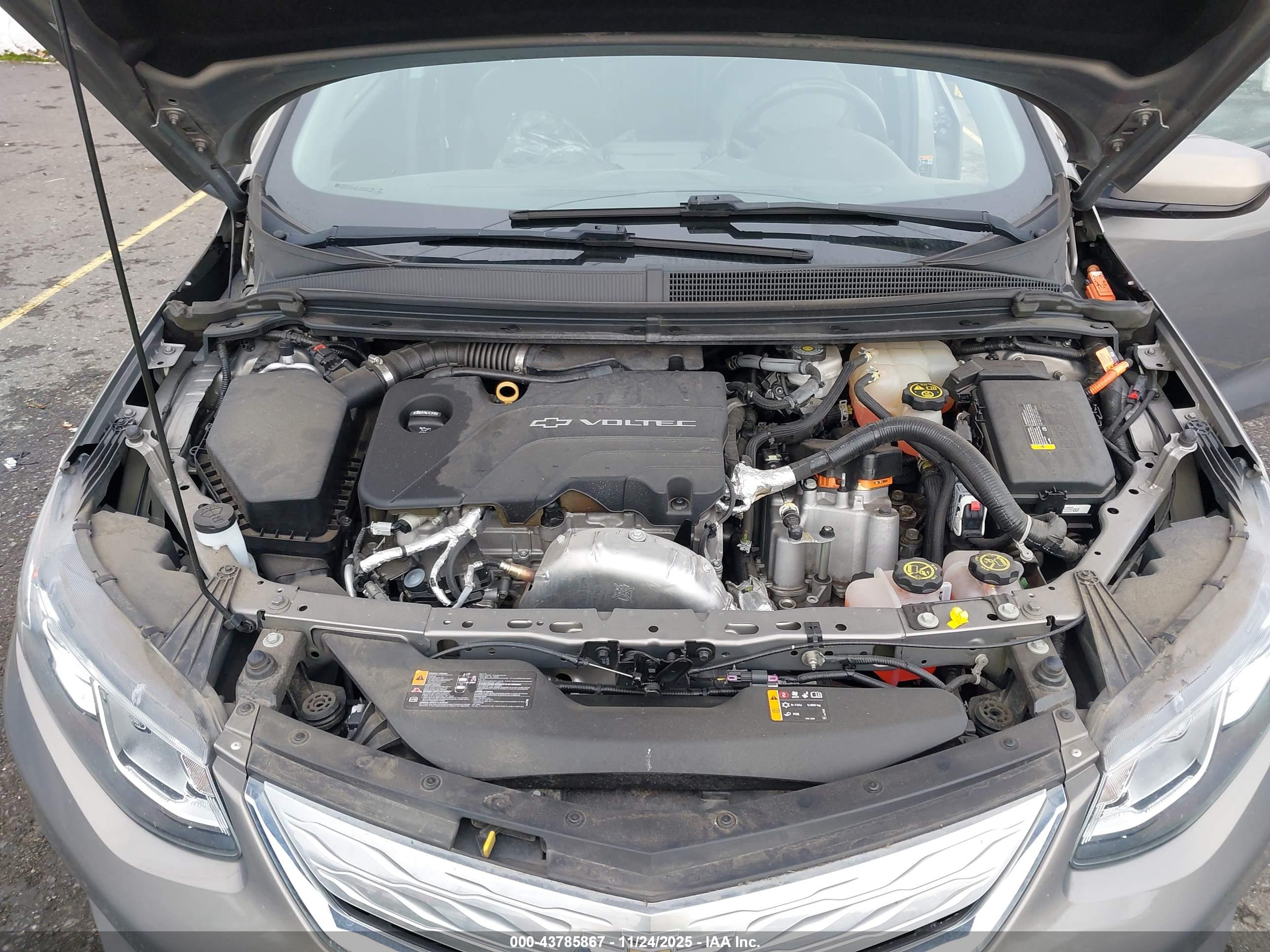 CHEVROLET VOLT image 10