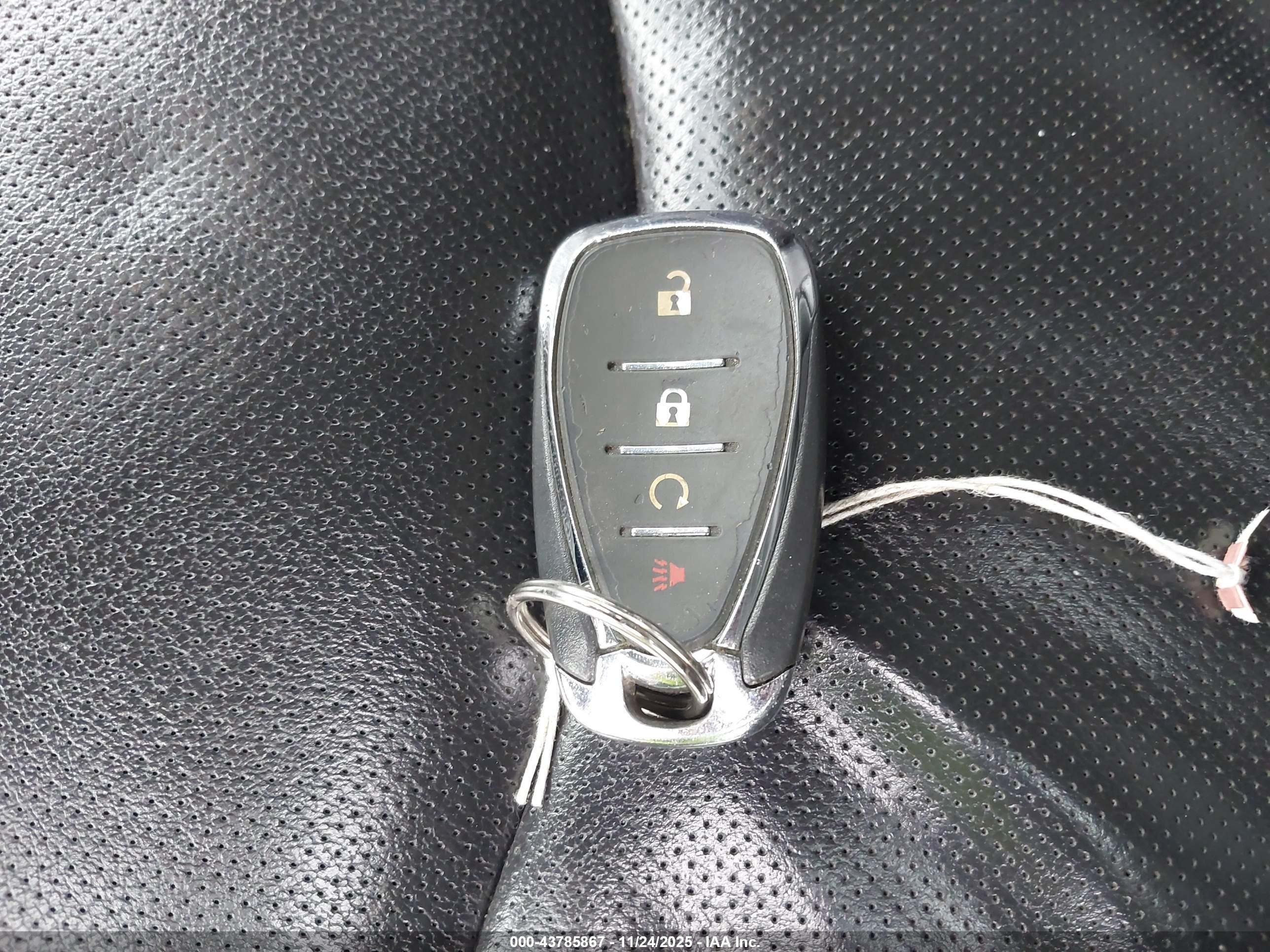 CHEVROLET VOLT image 11