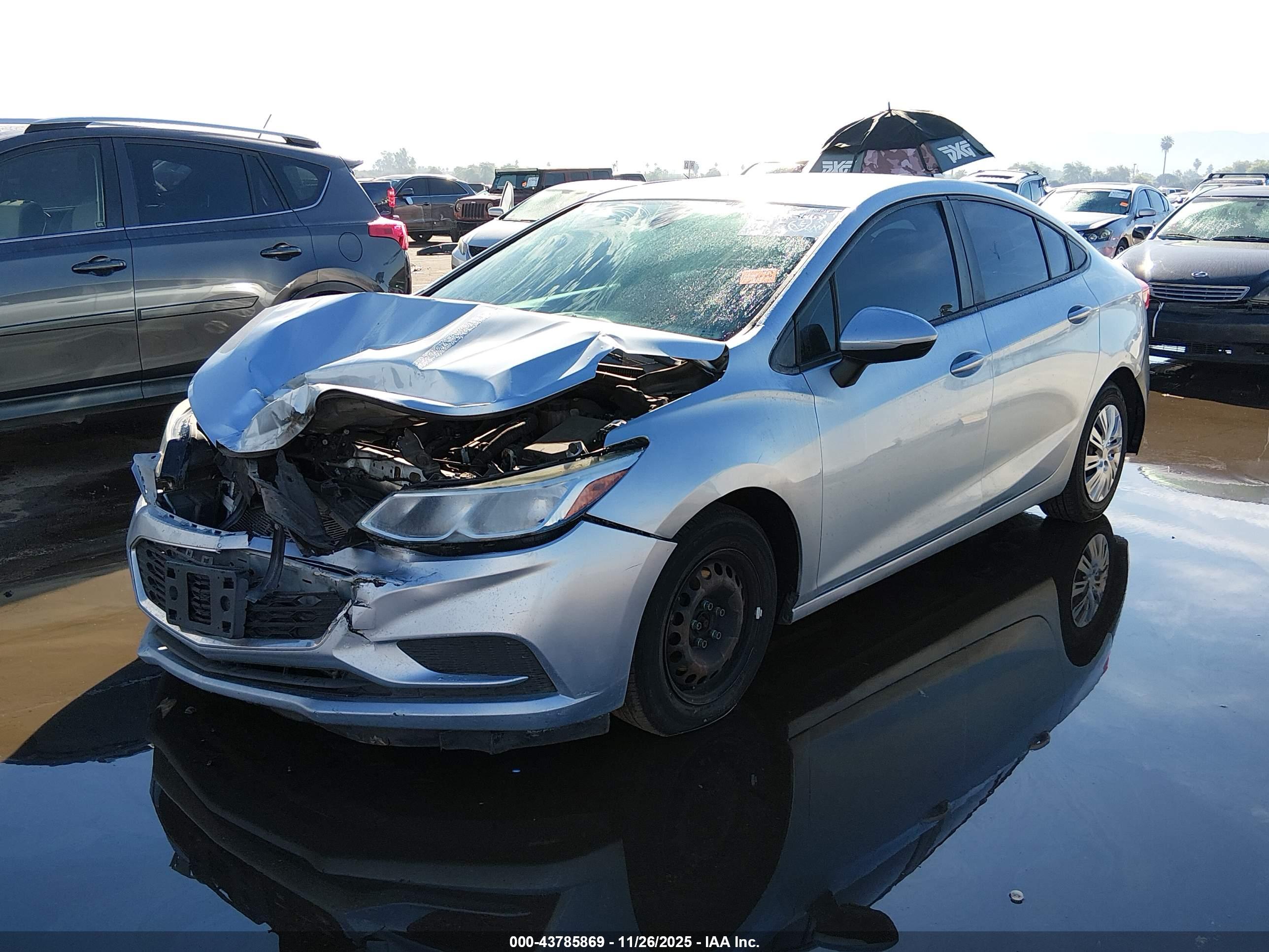 CHEVROLET CRUZE image 2