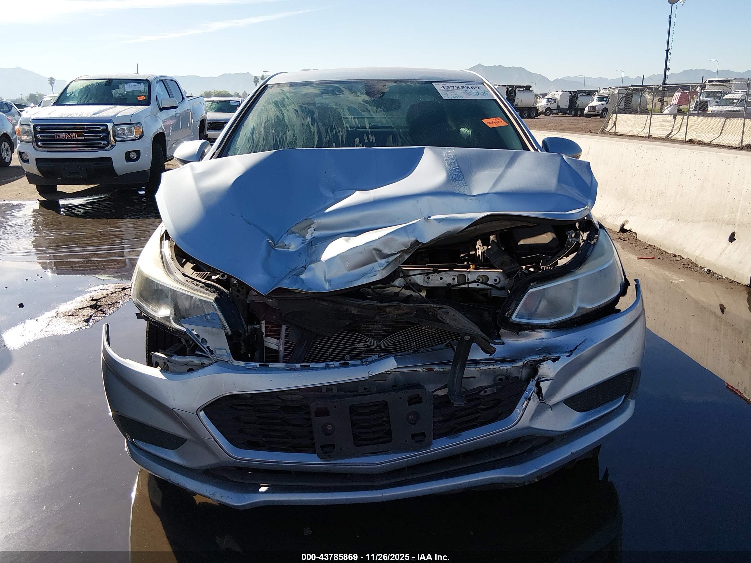 CHEVROLET CRUZE image 6