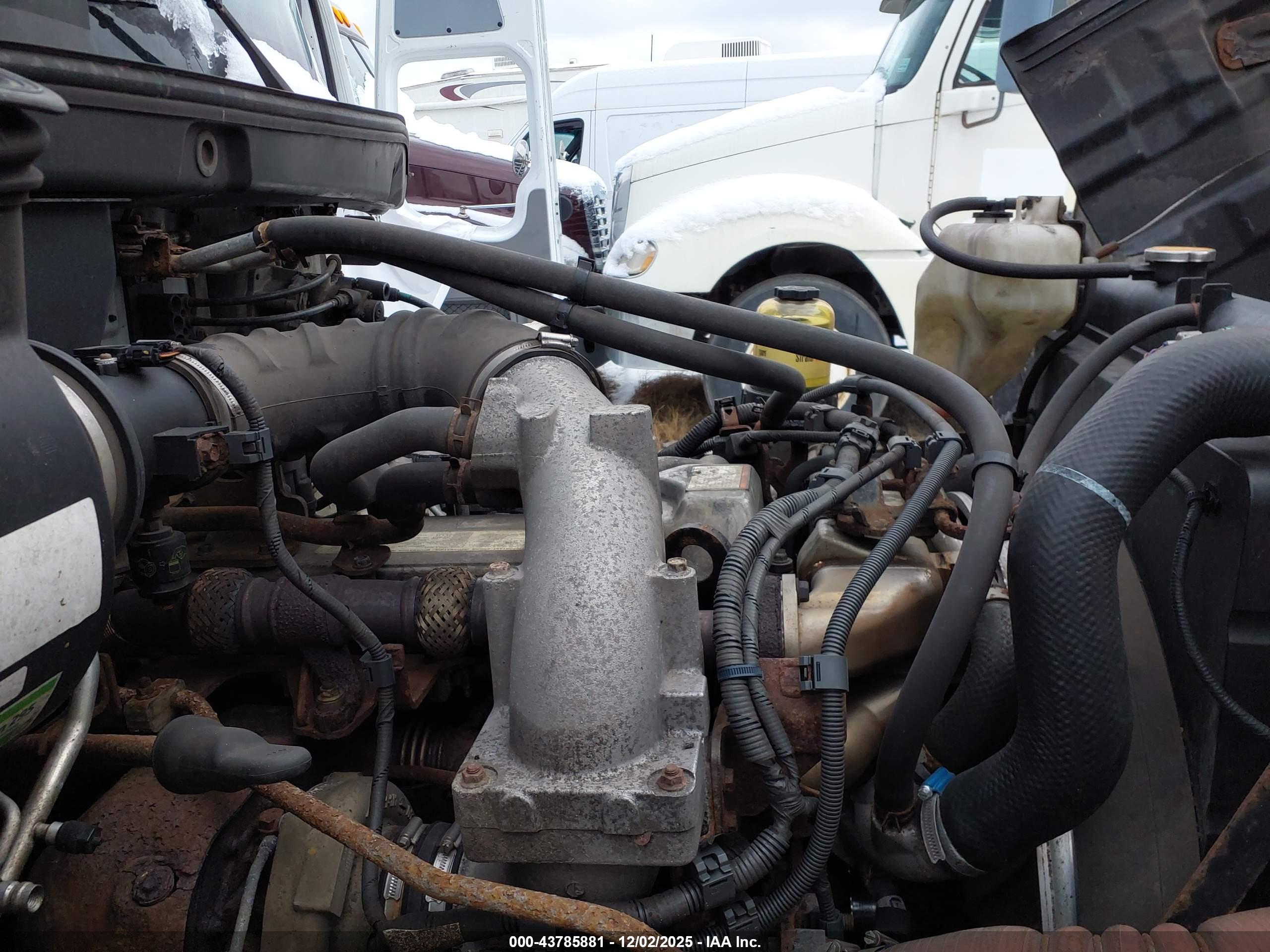 HINO HINO image 10