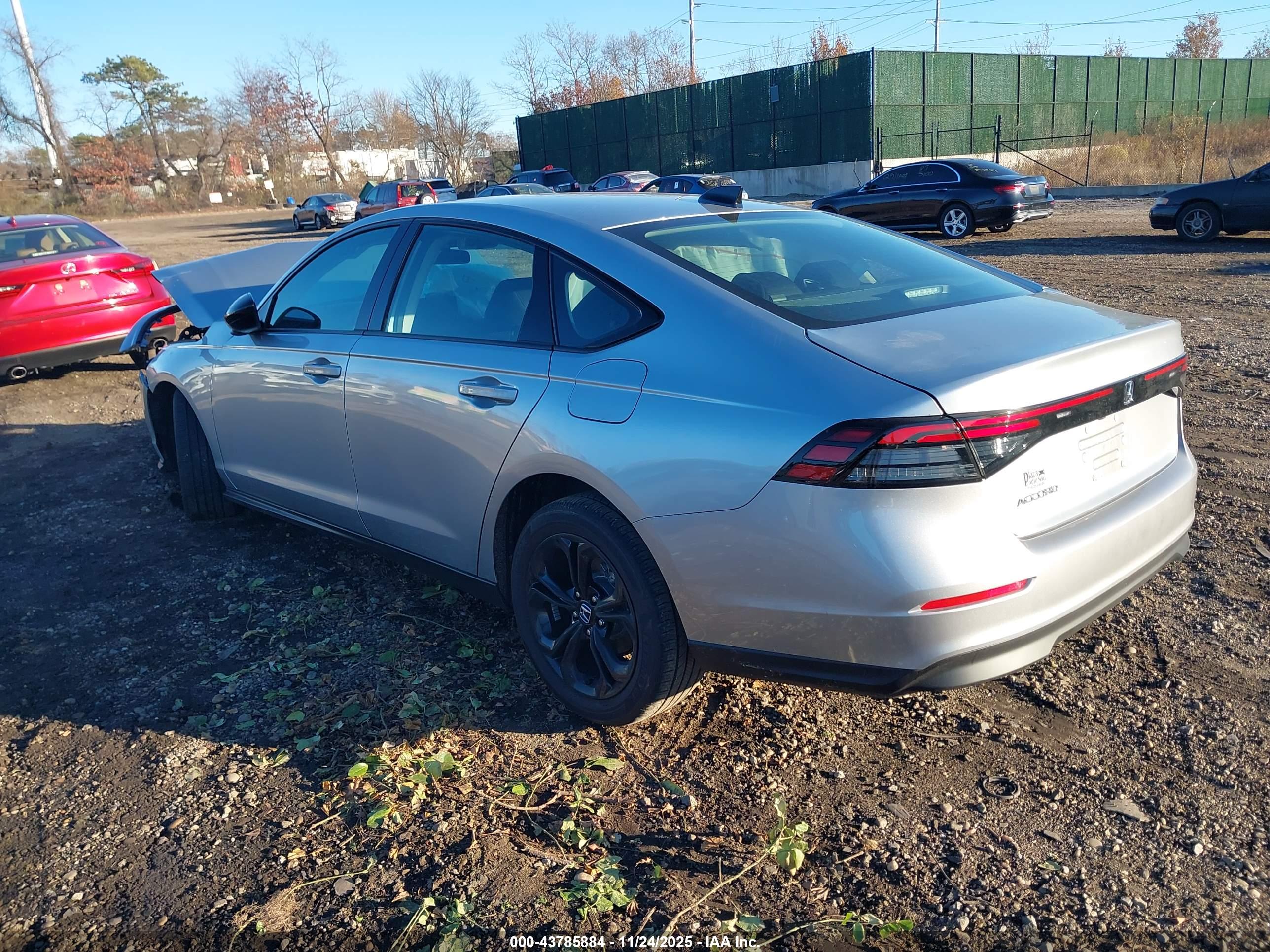 HONDA ACCORD image 3