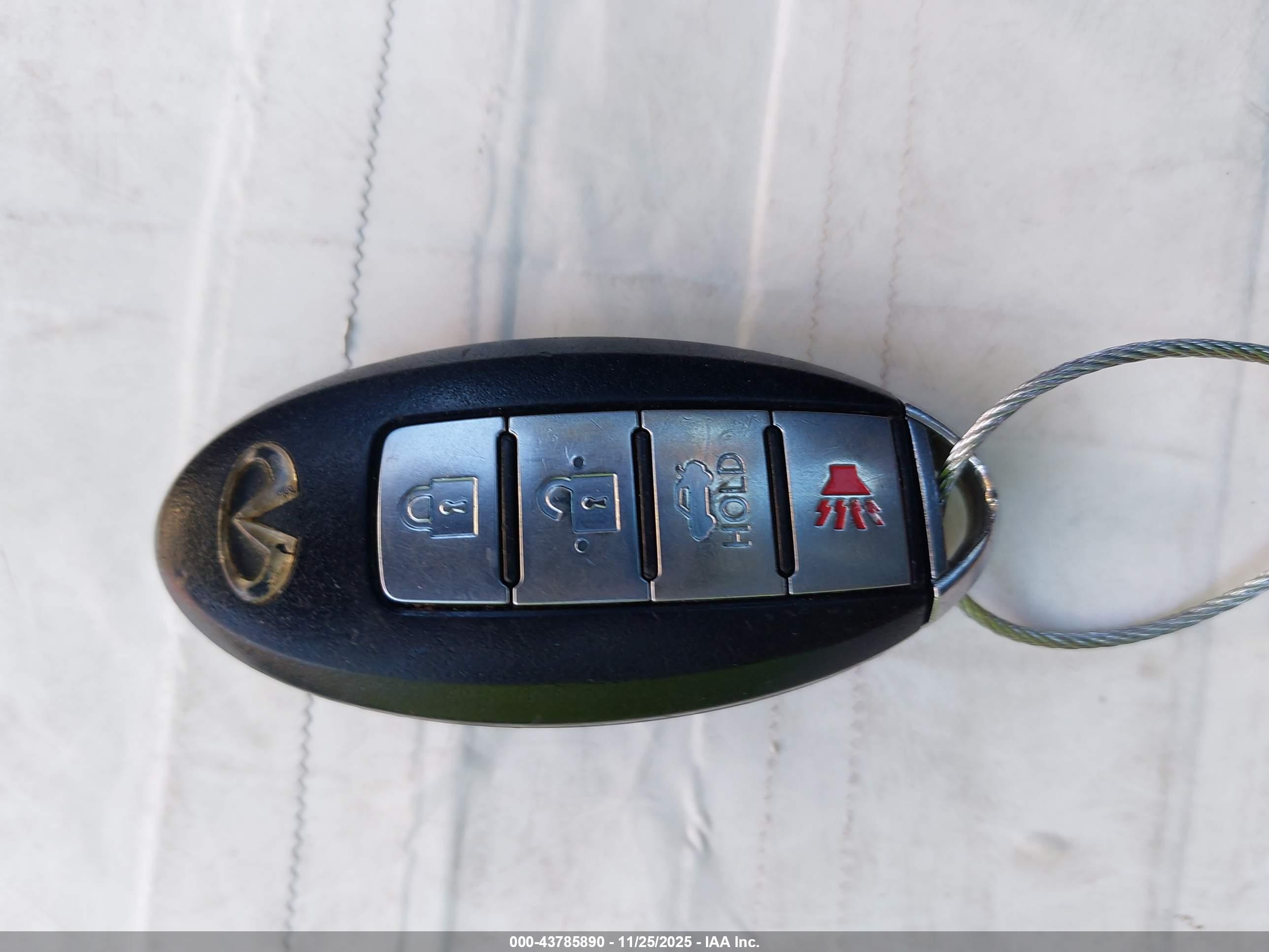 INFINITI M35 image 11