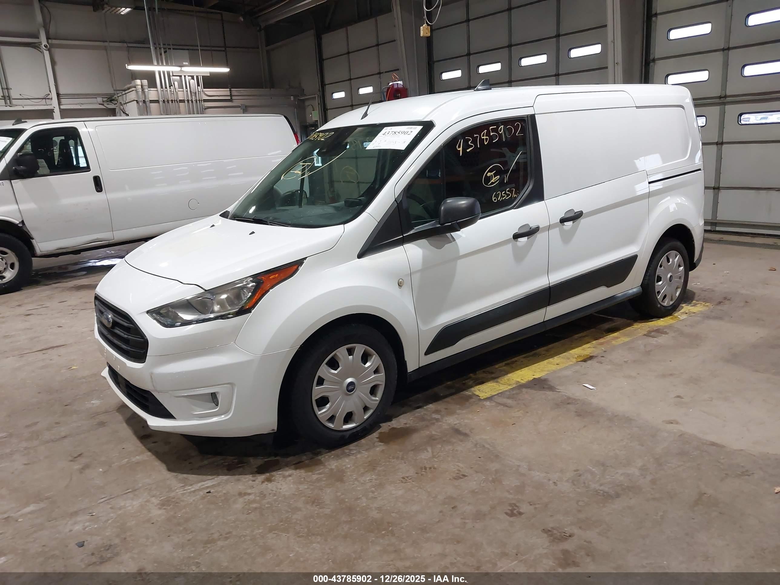 FORD TRANSIT image 2