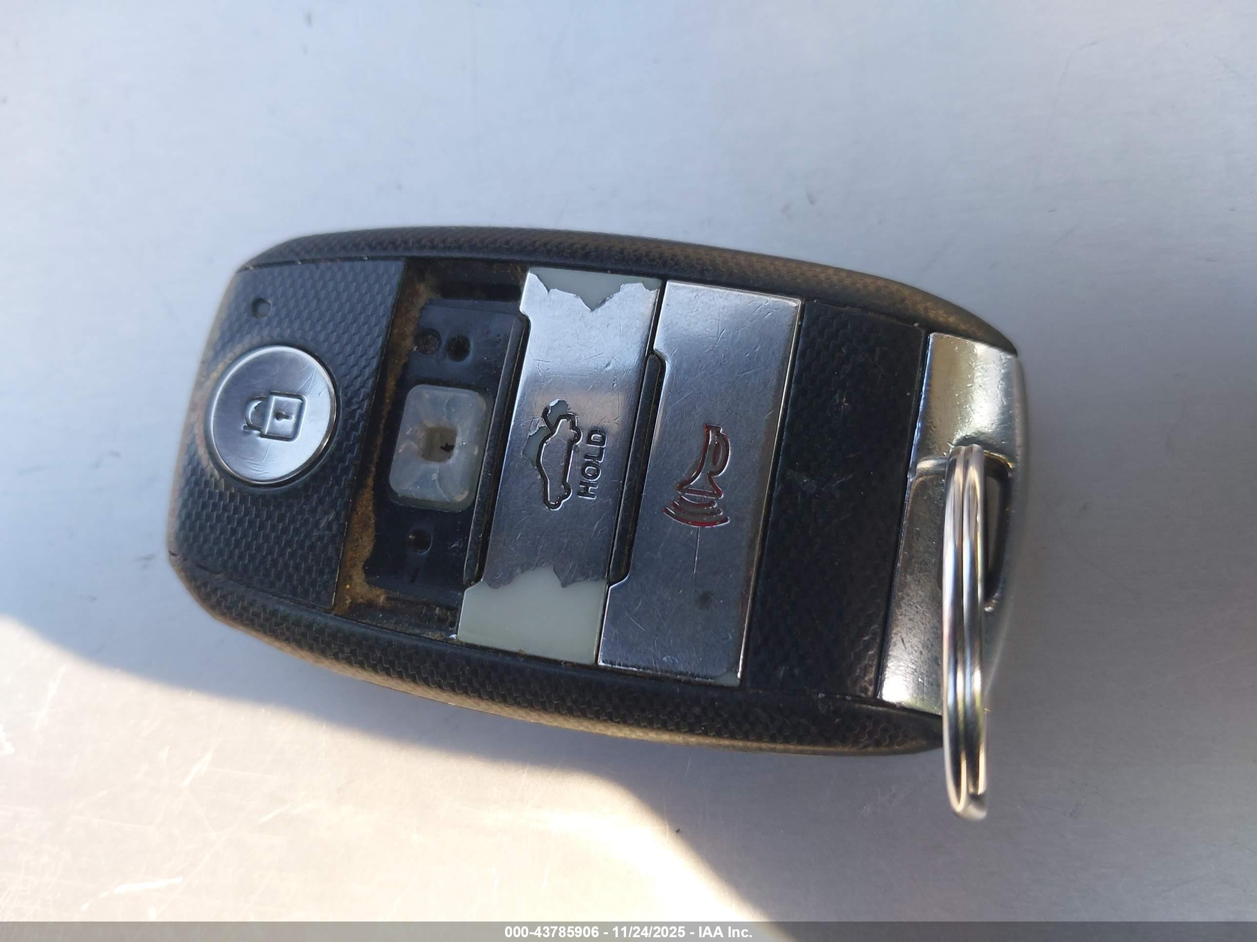 KIA OPTIMA image 11