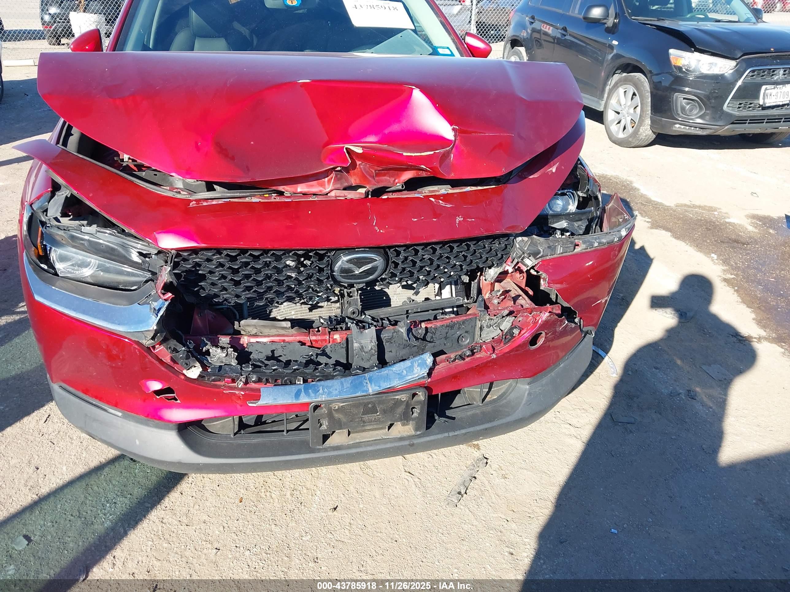 MAZDA CX-30 image 6