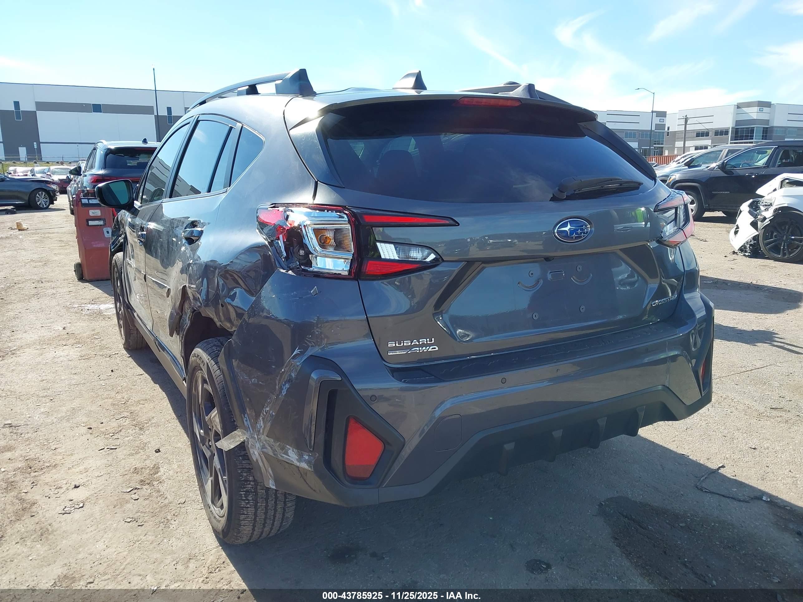 SUBARU CROSSTREK image 3