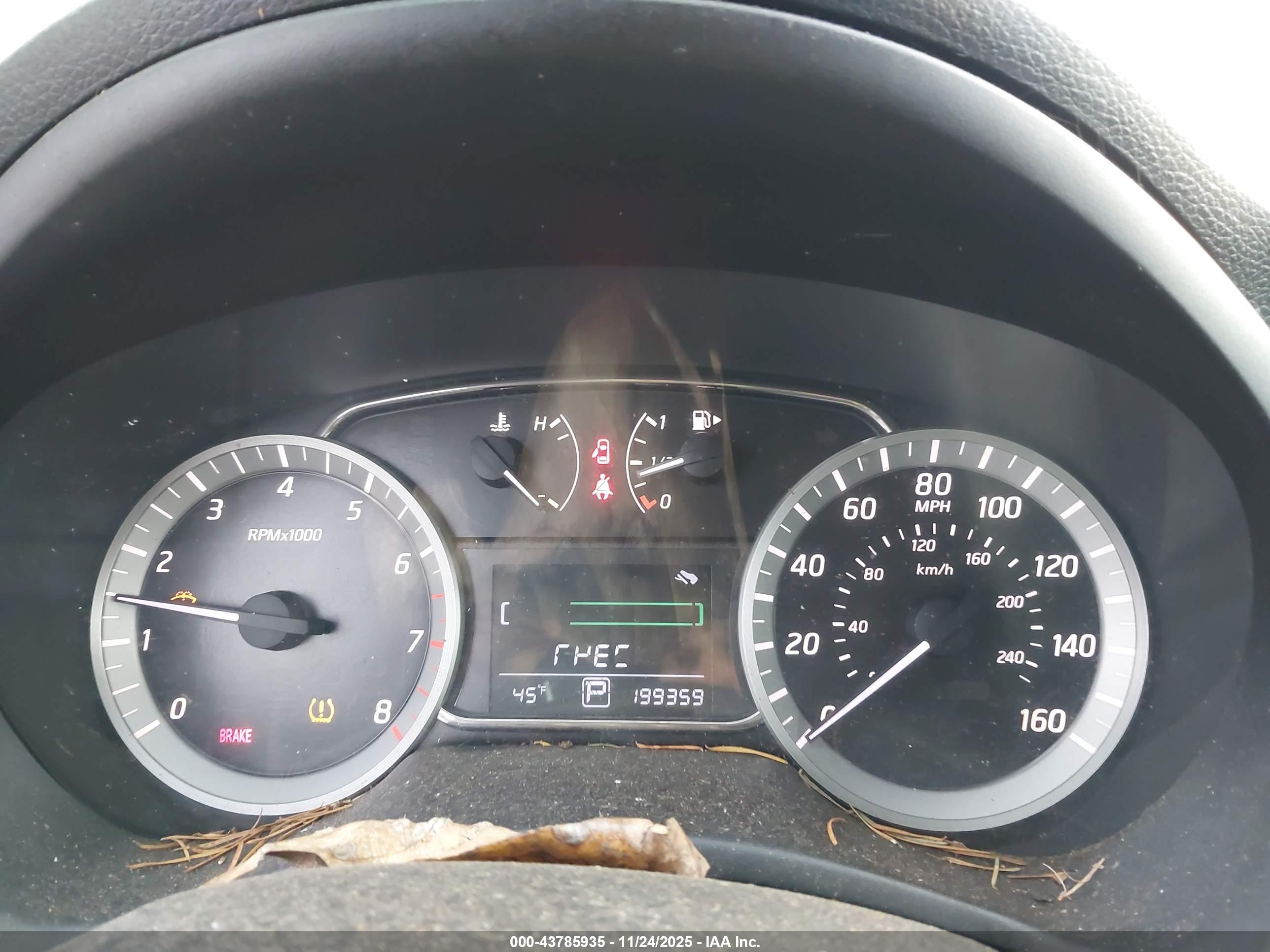 NISSAN SENTRA image 7