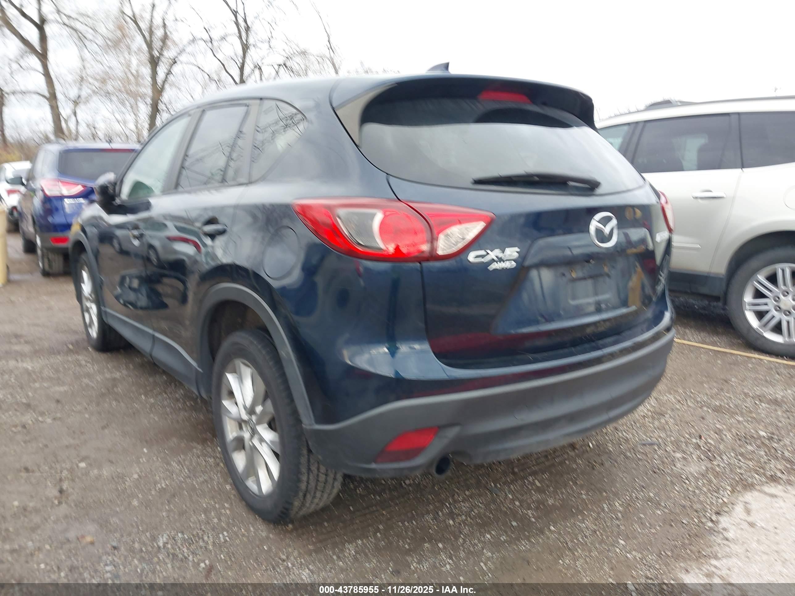 MAZDA CX-5 image 3
