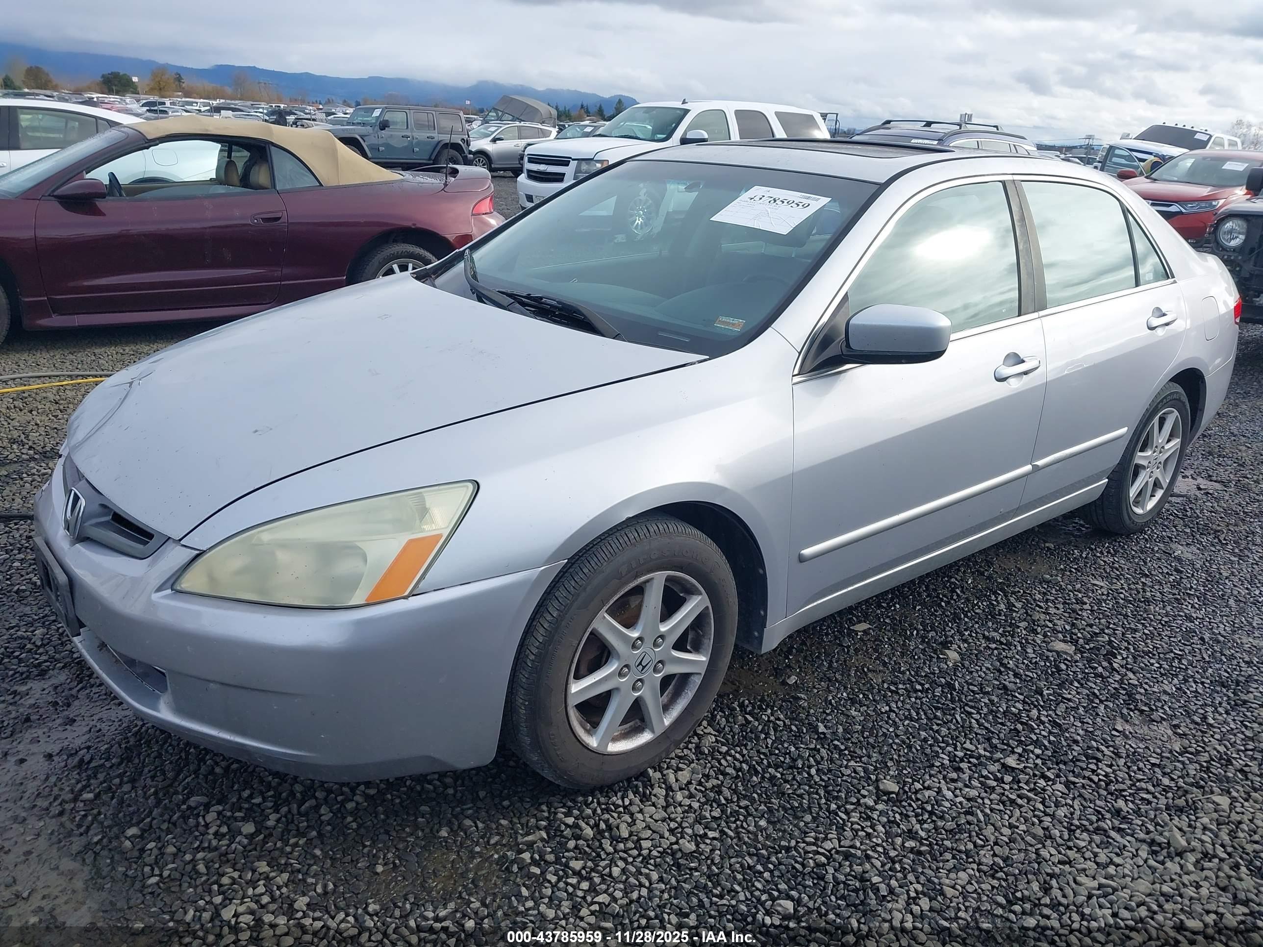 HONDA ACCORD image 2