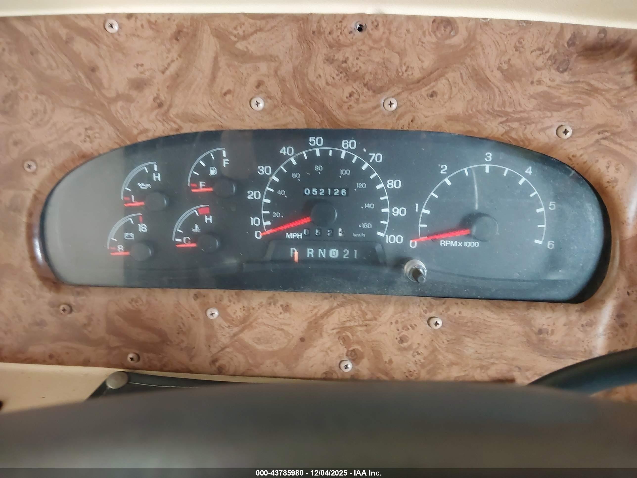 FORD F550 image 7