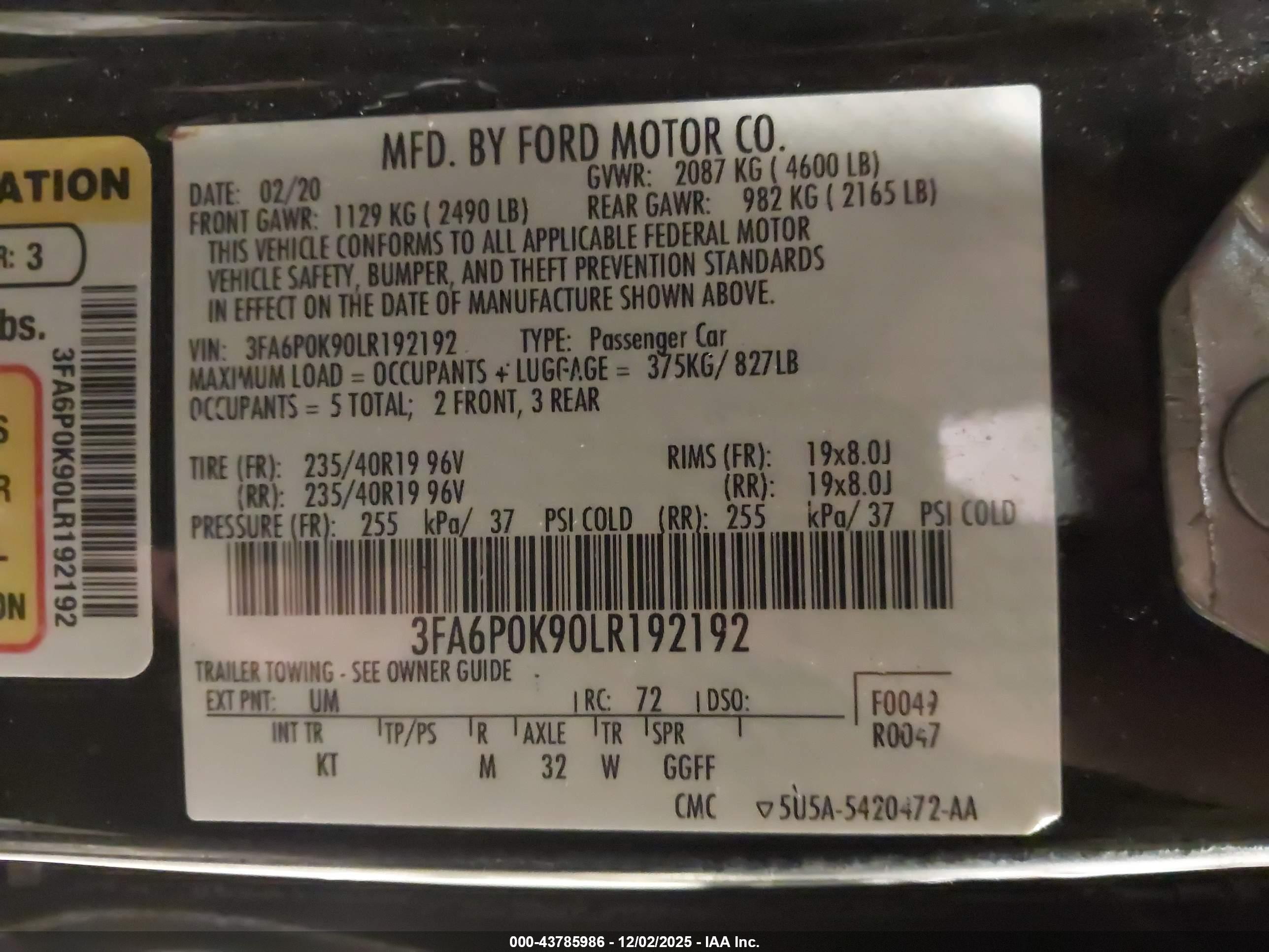 FORD FUSION image 9