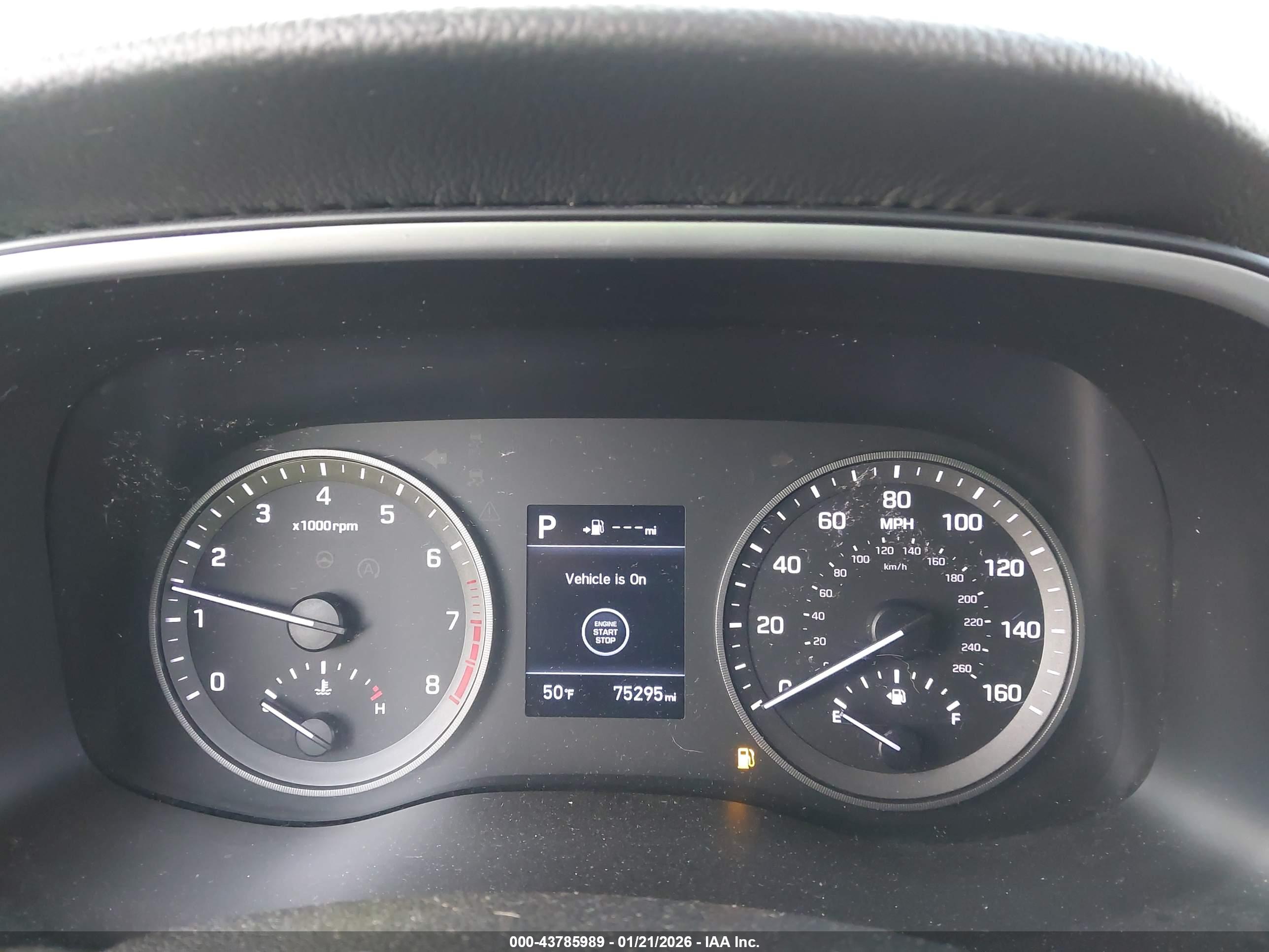 HYUNDAI TUCSON image 7