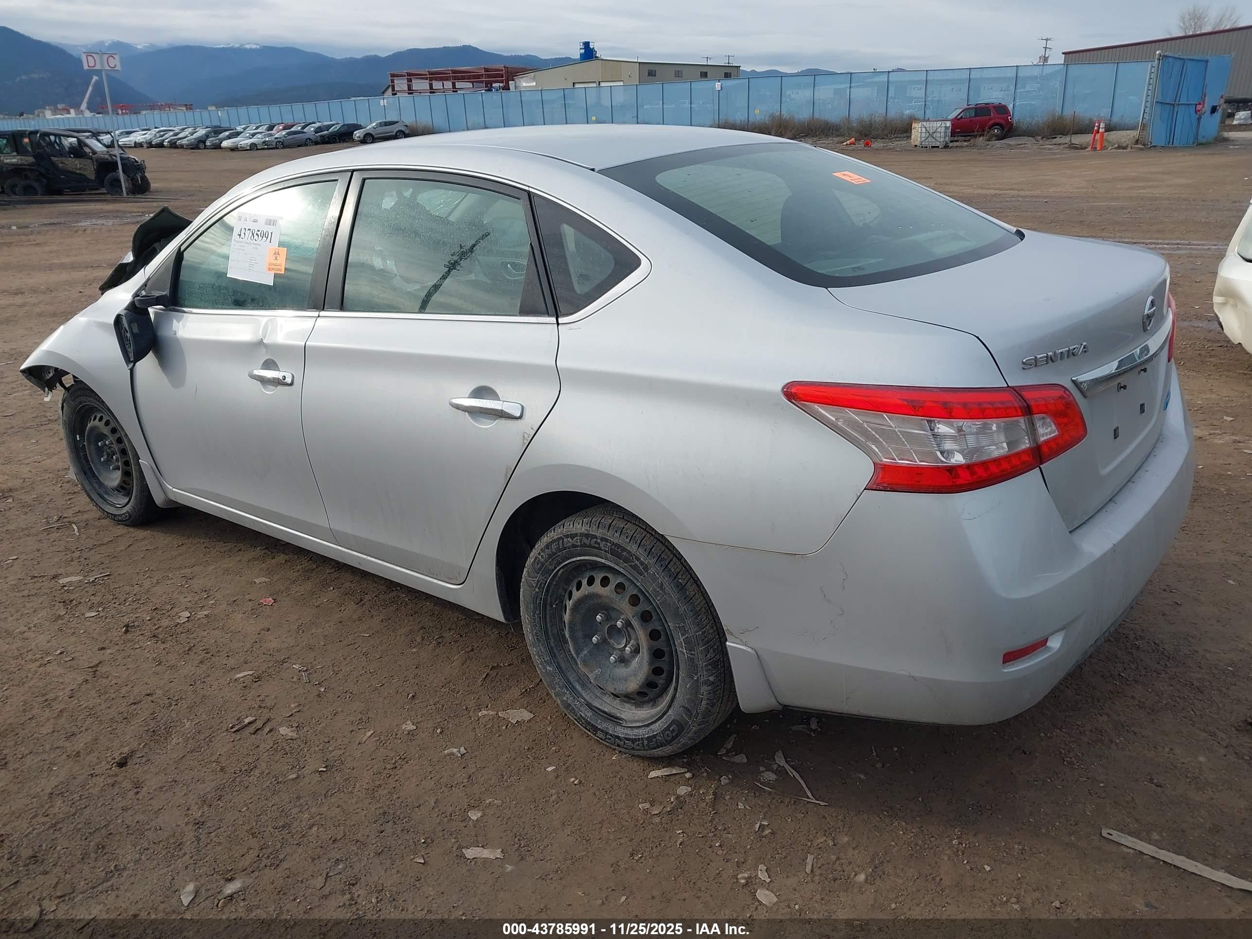 NISSAN SENTRA image 3