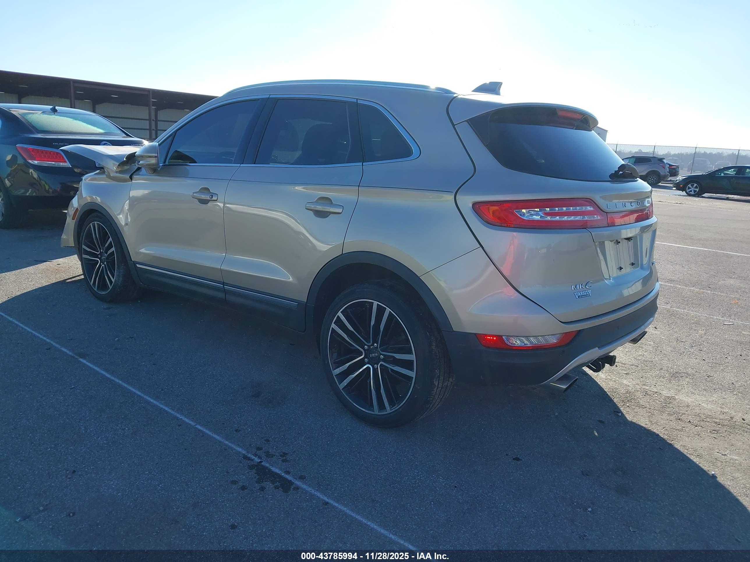 LINCOLN MKC image 3