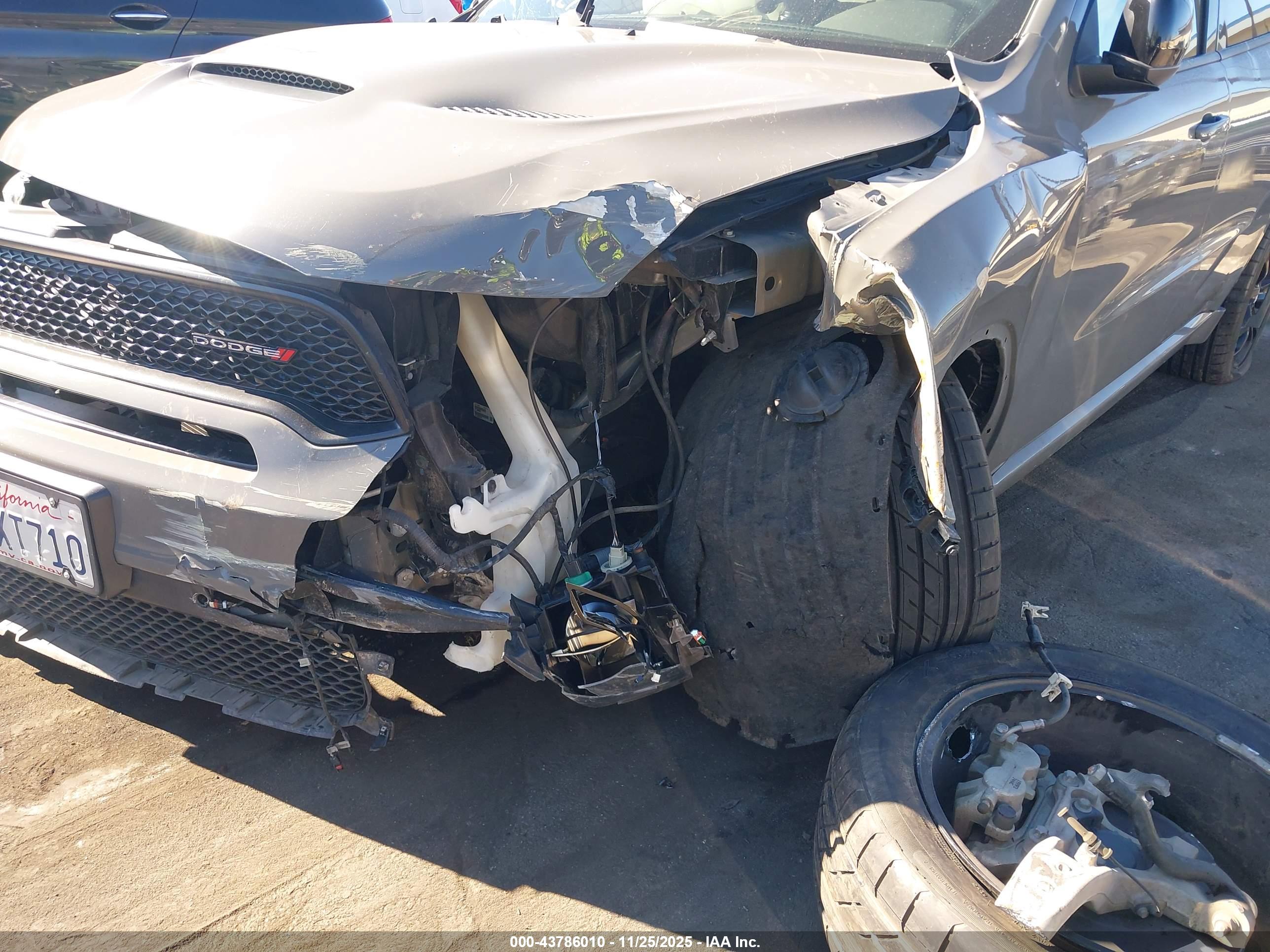 DODGE DURANGO image 6