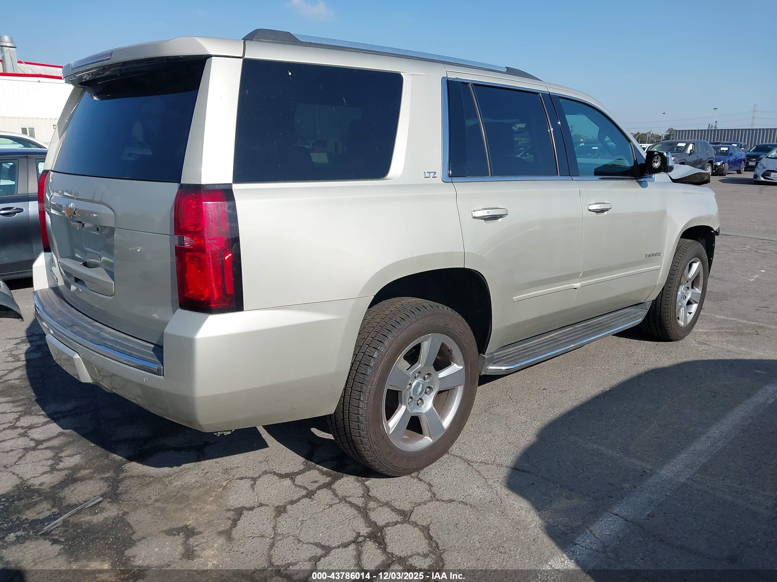 CHEVROLET TAHOE image 4
