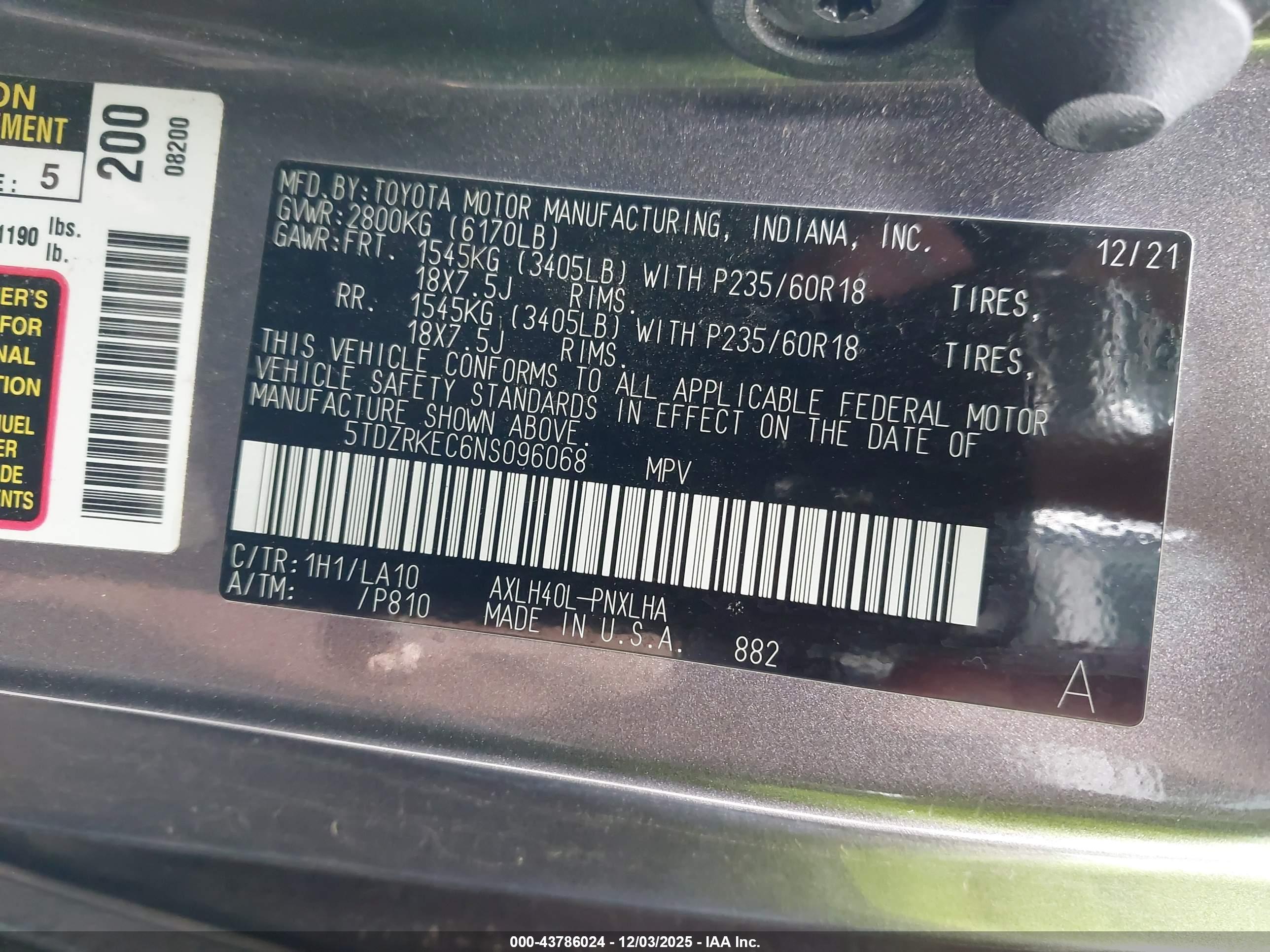 TOYOTA SIENNA image 9