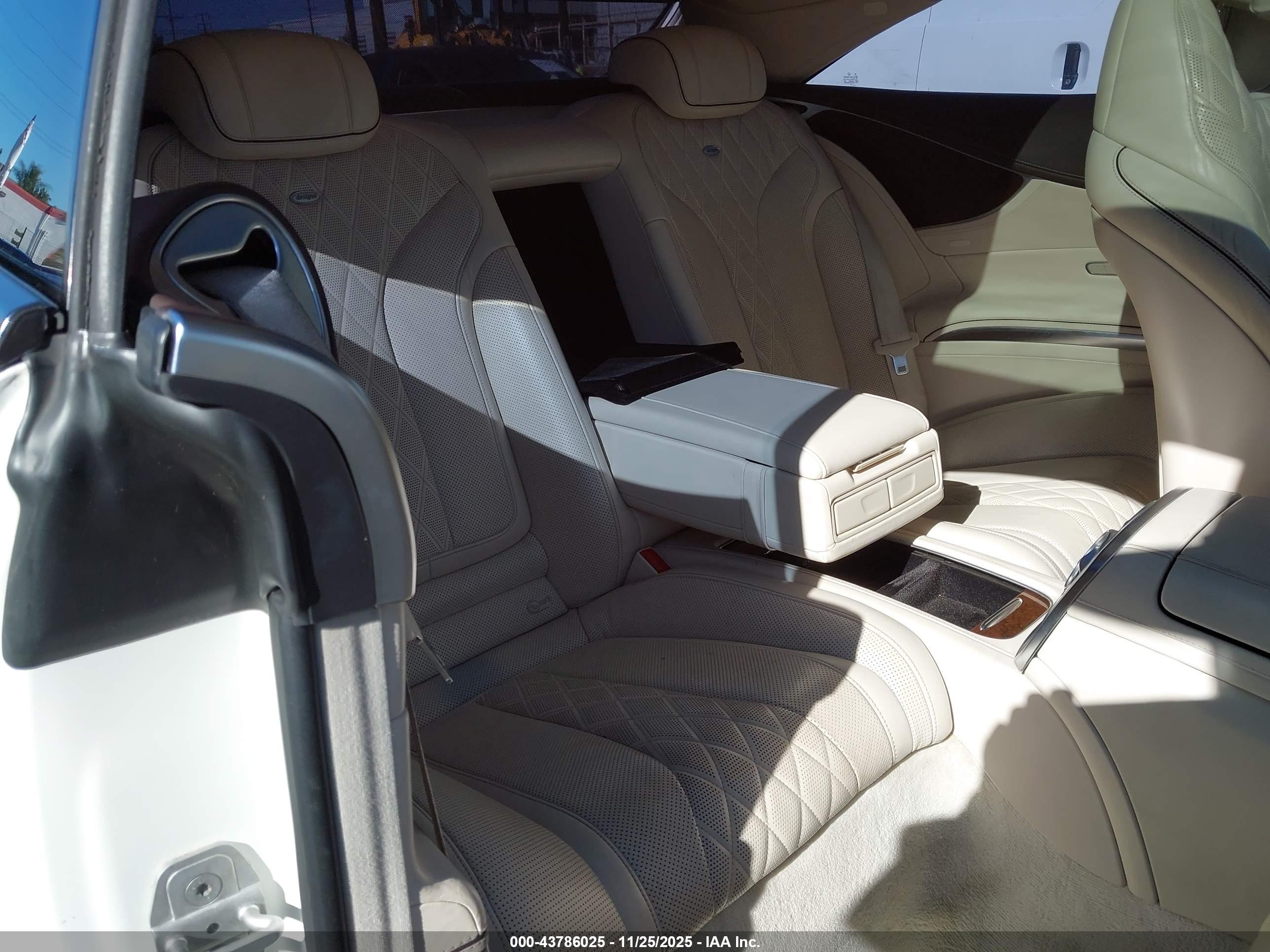 MERCEDES-BENZ S image 8