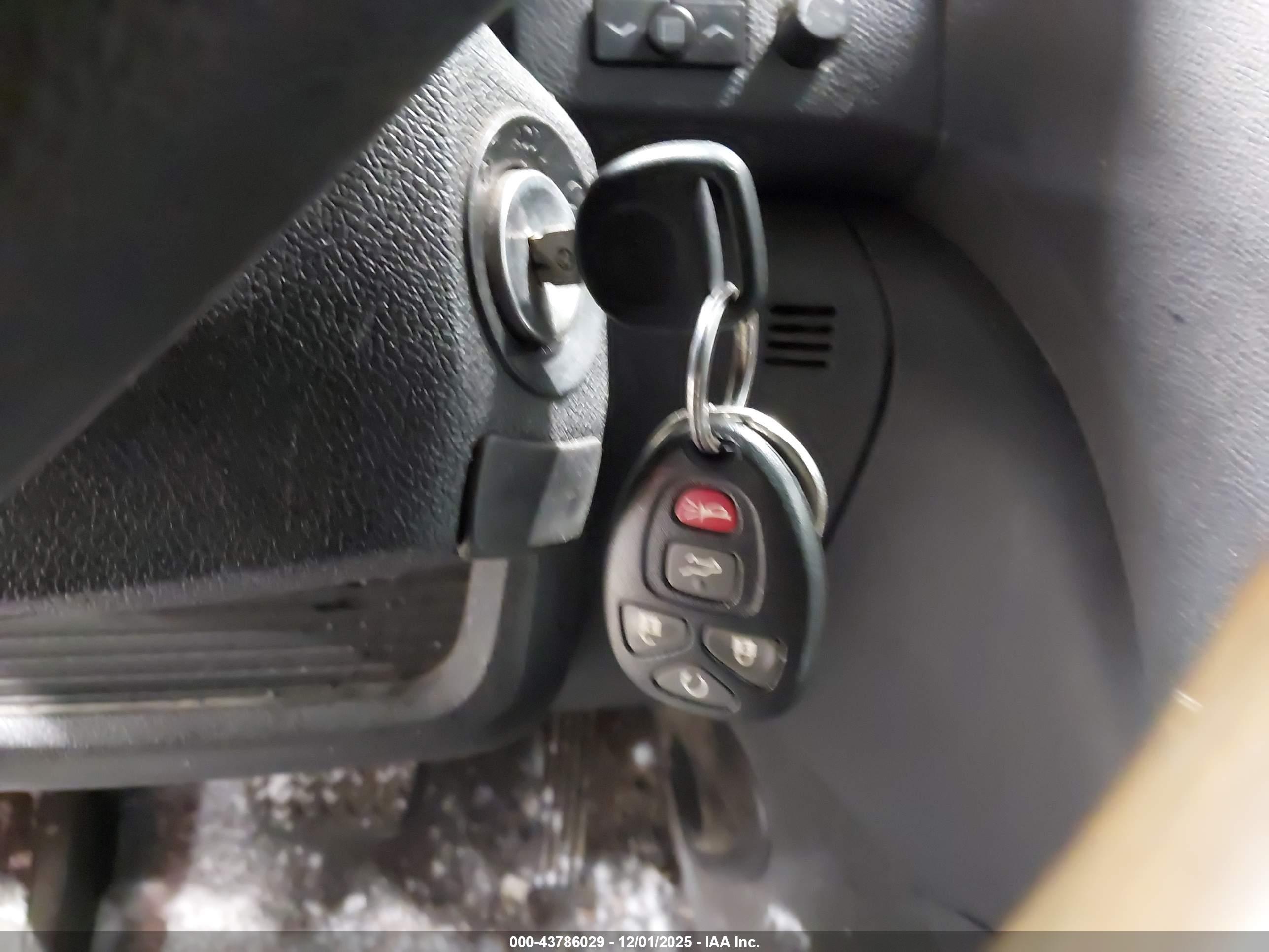 GMC ACADIA image 11