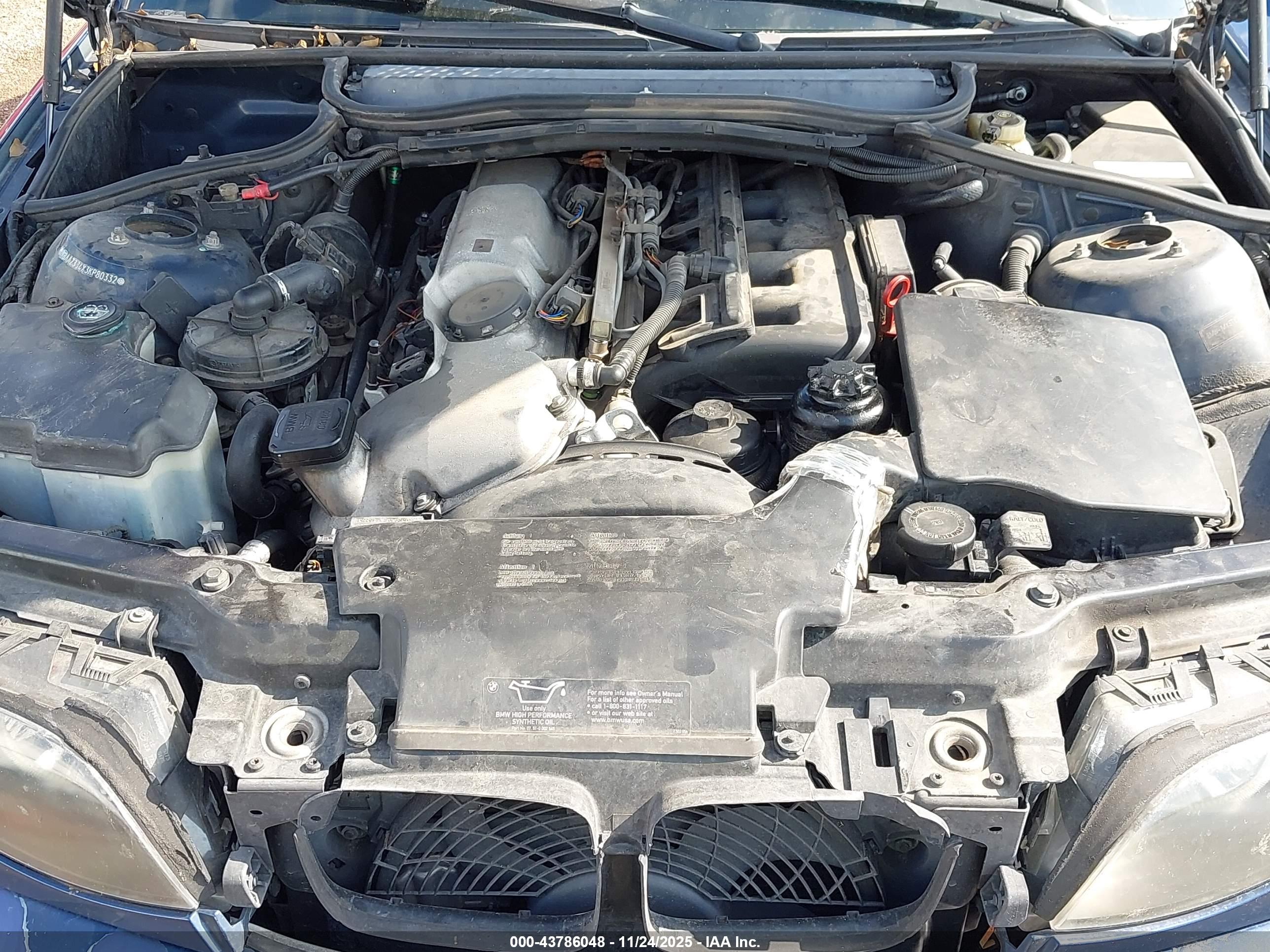 BMW 325I image 10