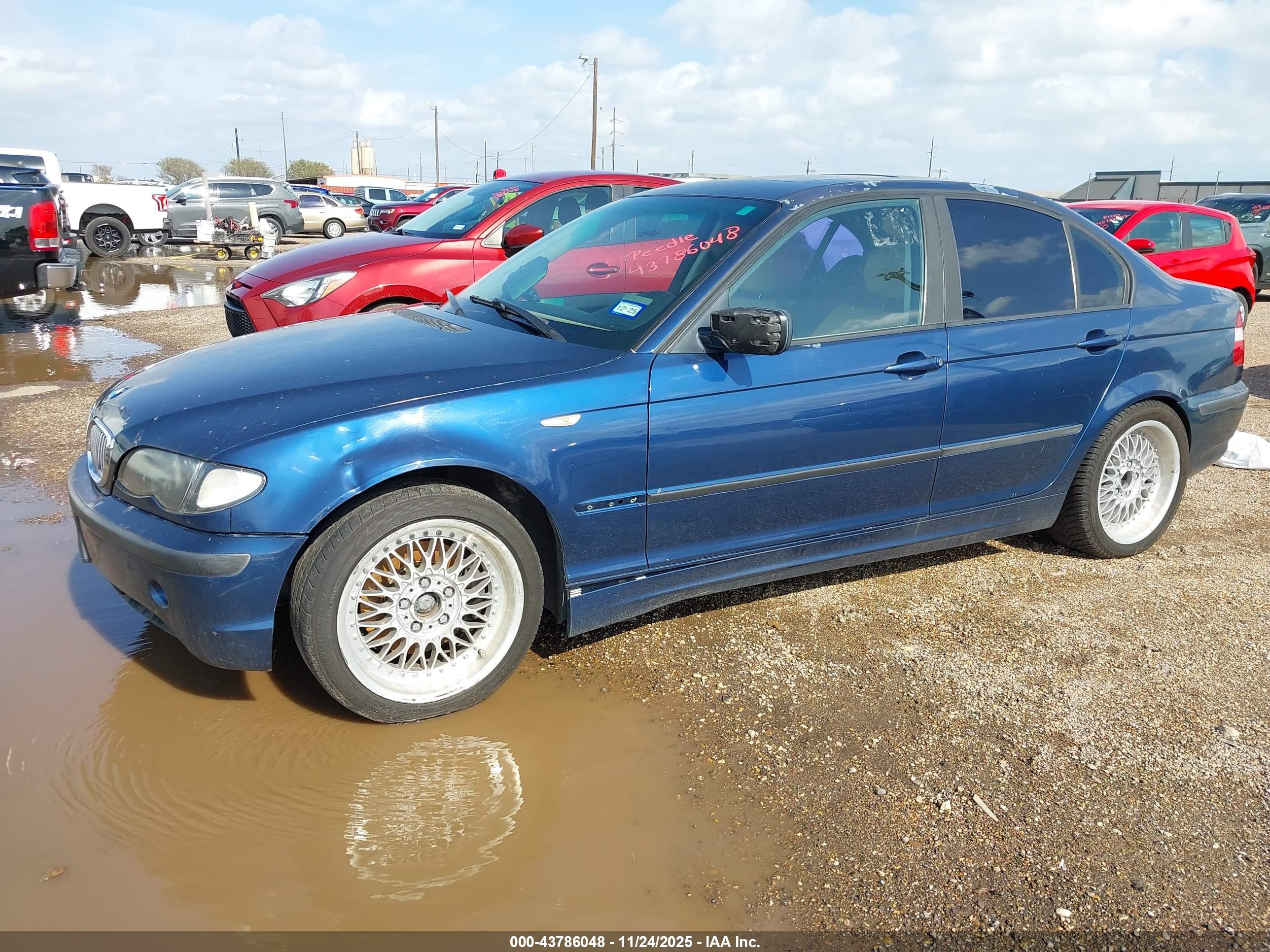 BMW 325I image 2