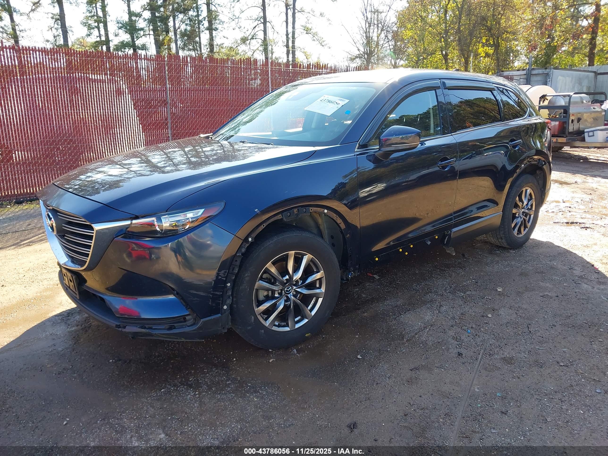 MAZDA CX-9 image 2