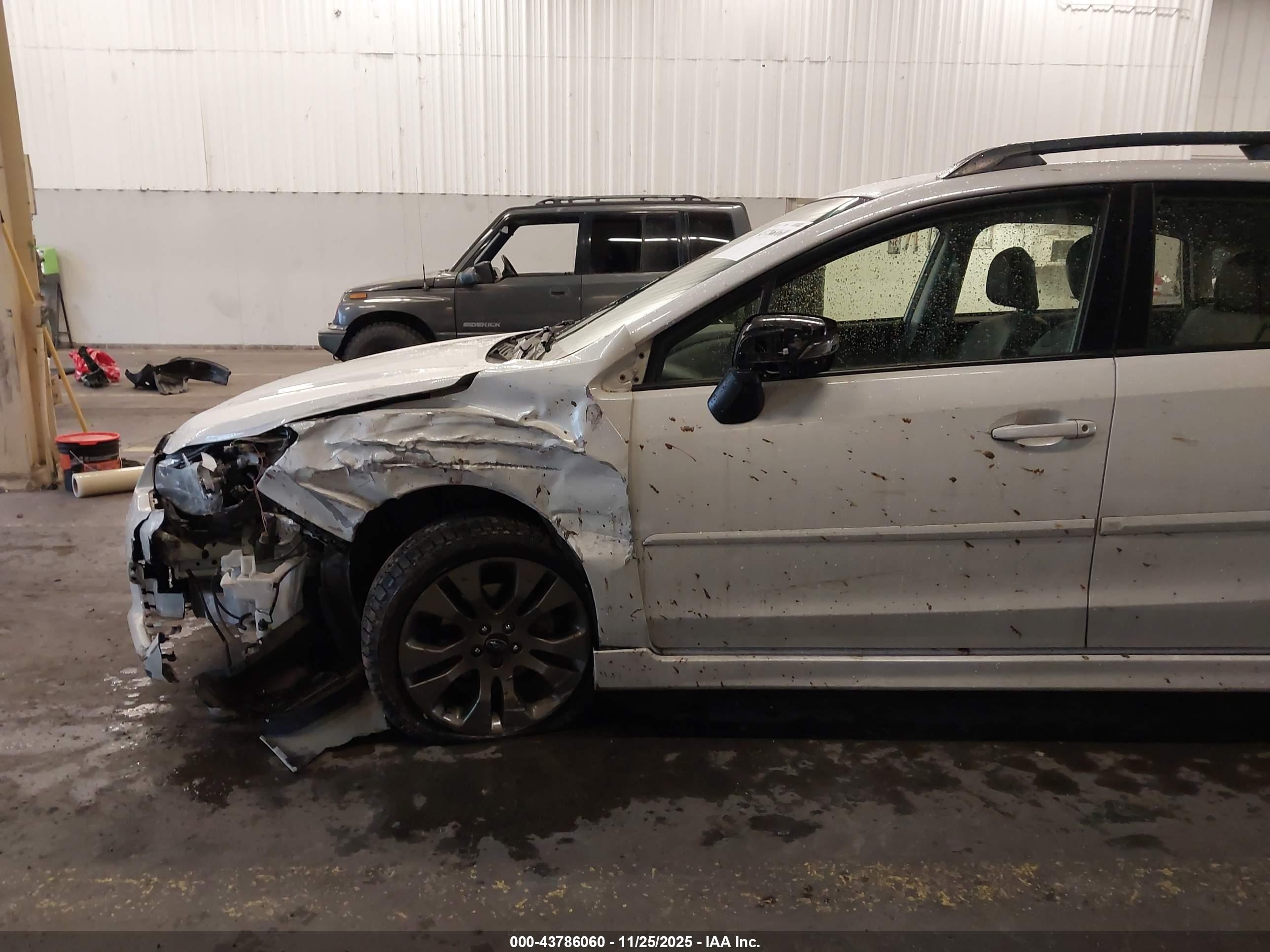SUBARU IMPREZA image 6