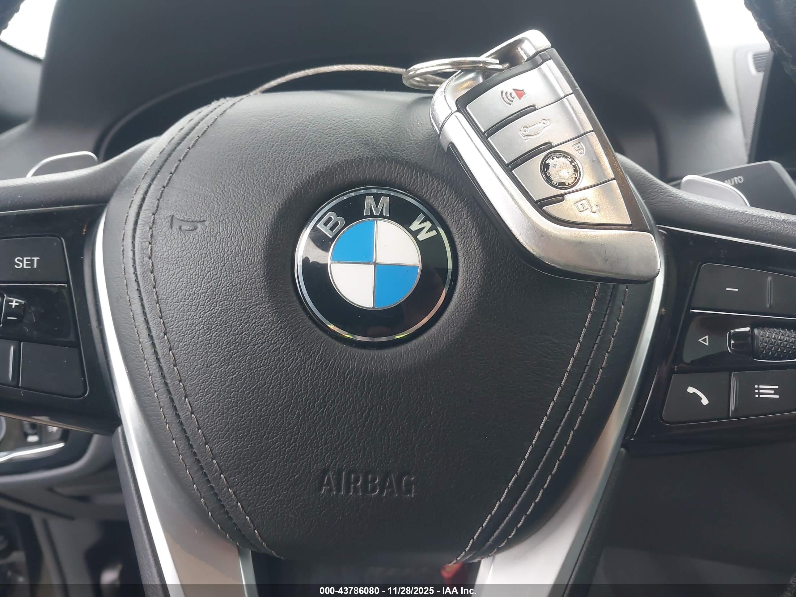 BMW 530I image 11