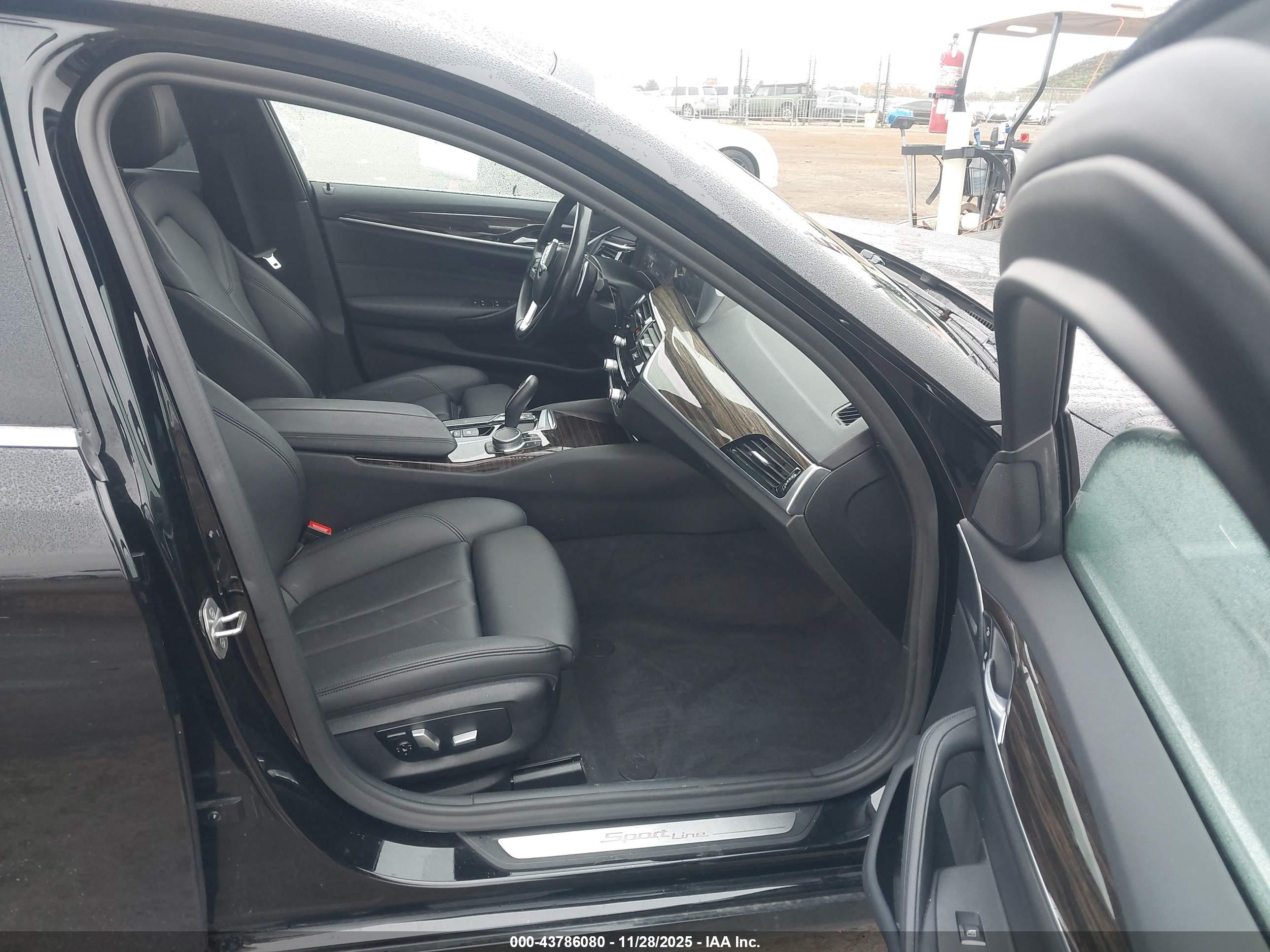 BMW 530I image 5