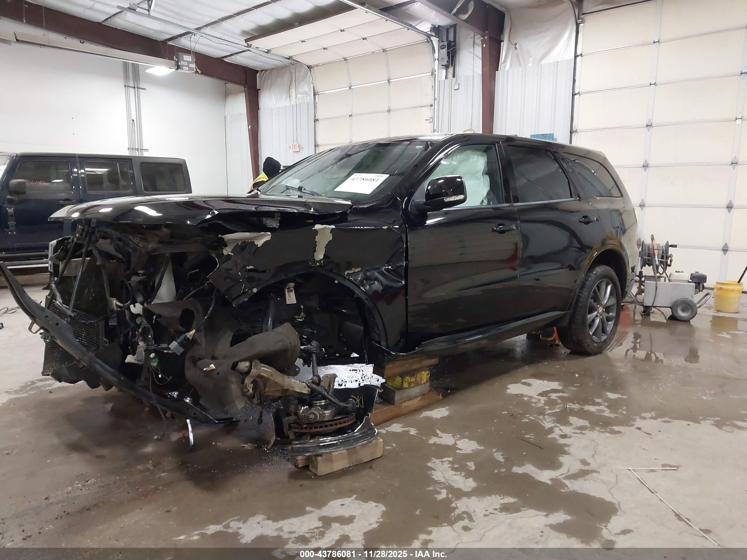 DODGE DURANGO image 2