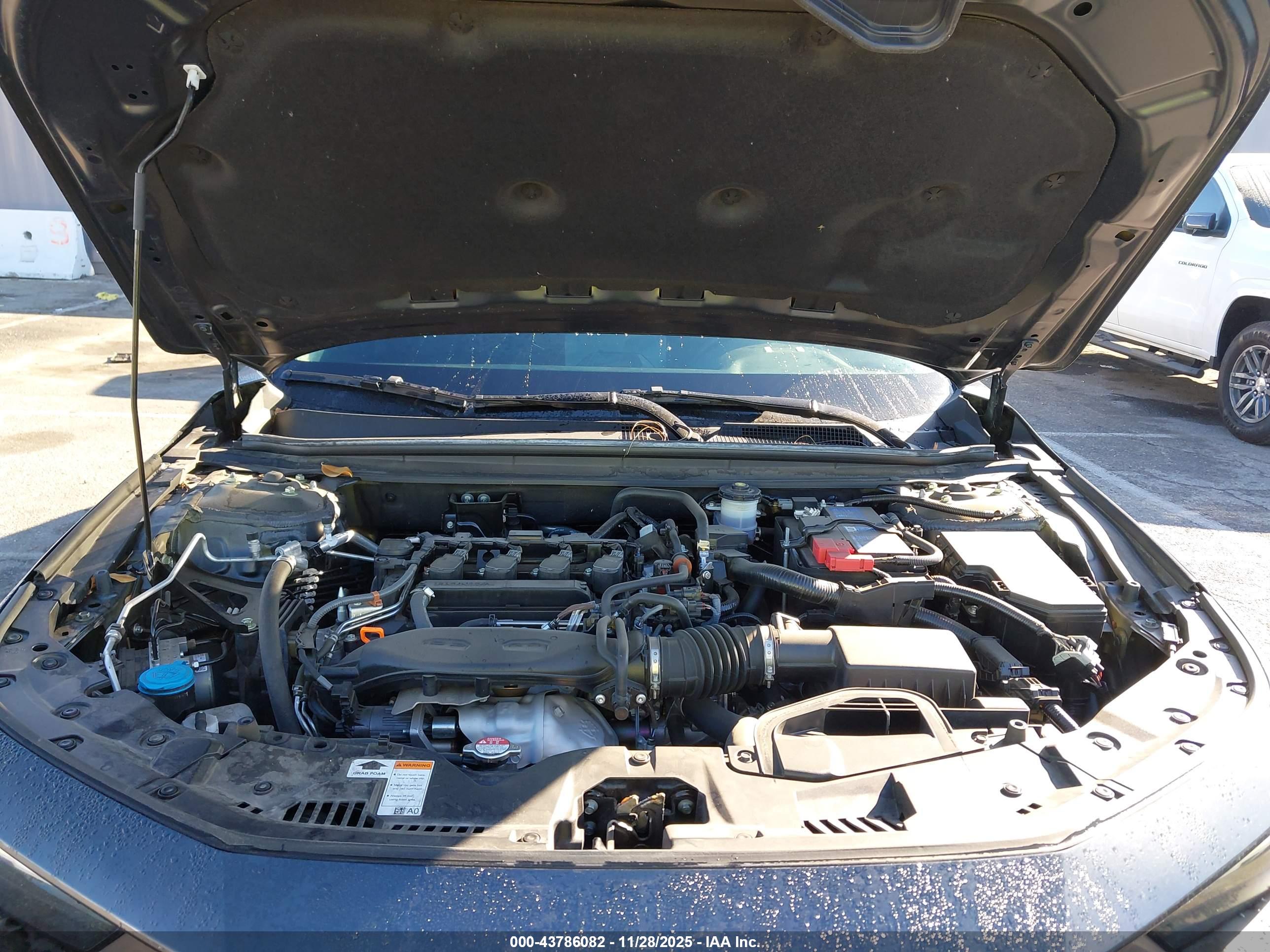 HONDA ACCORD image 10