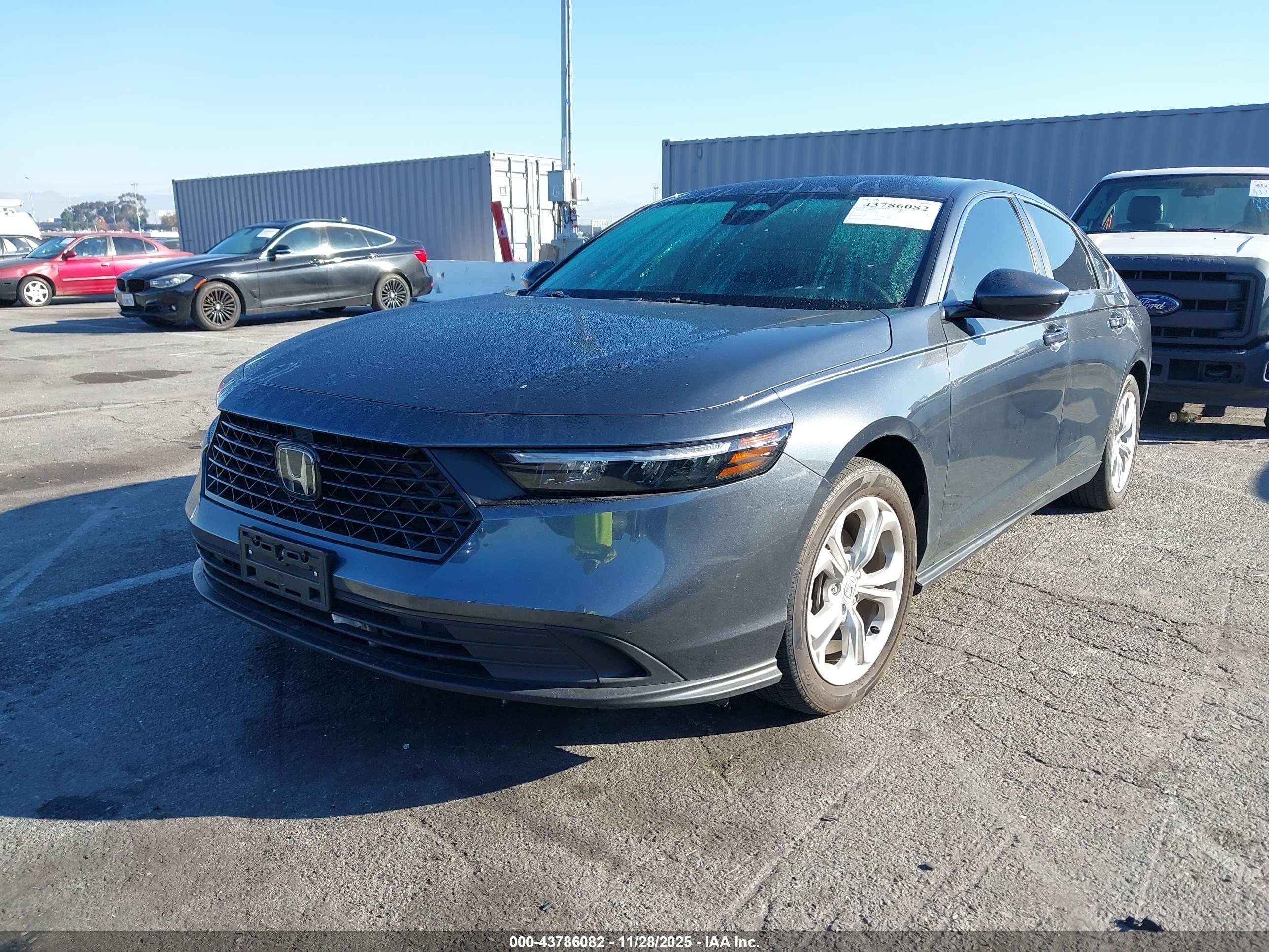HONDA ACCORD image 2