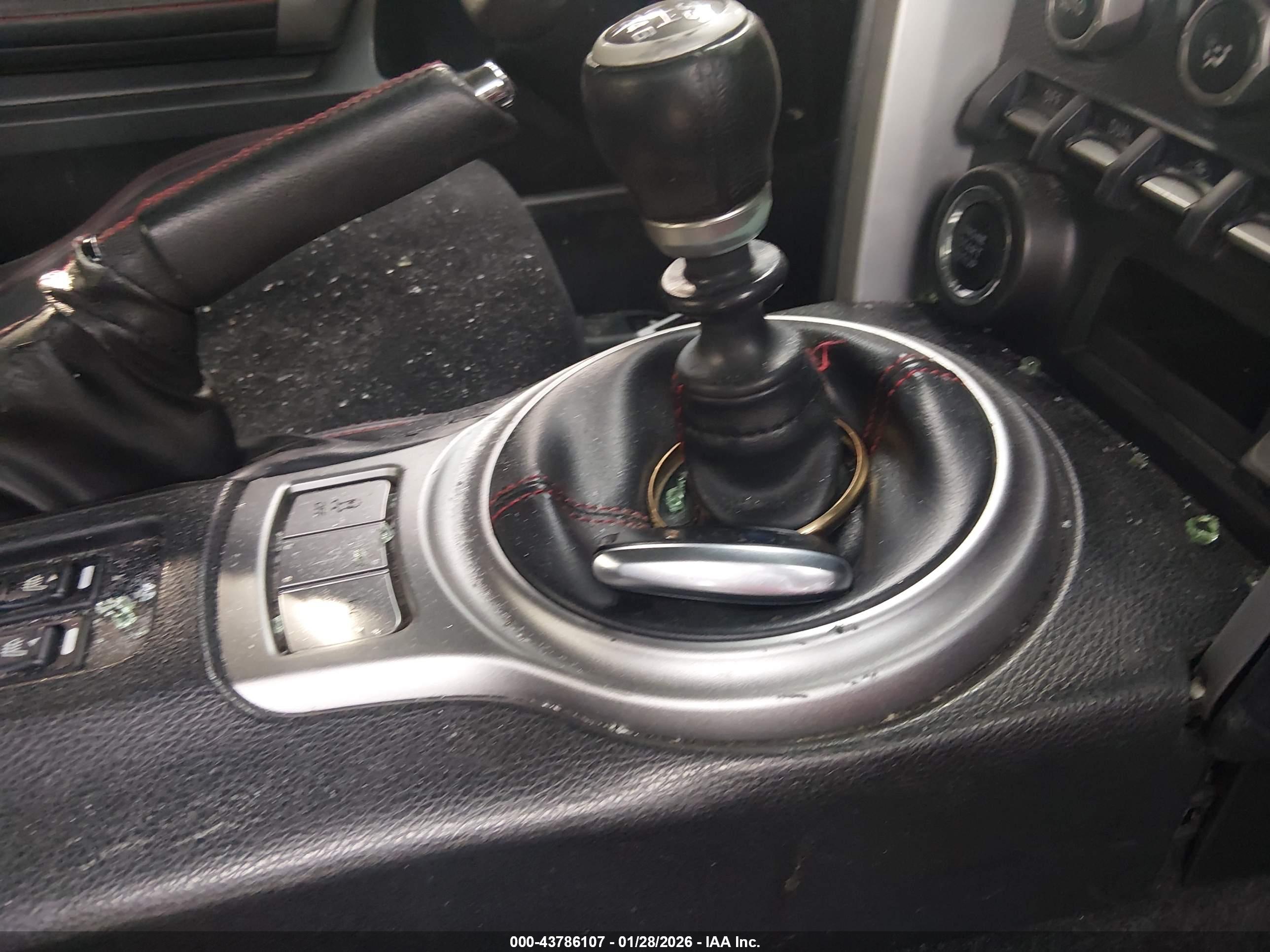 SUBARU BRZ image 11