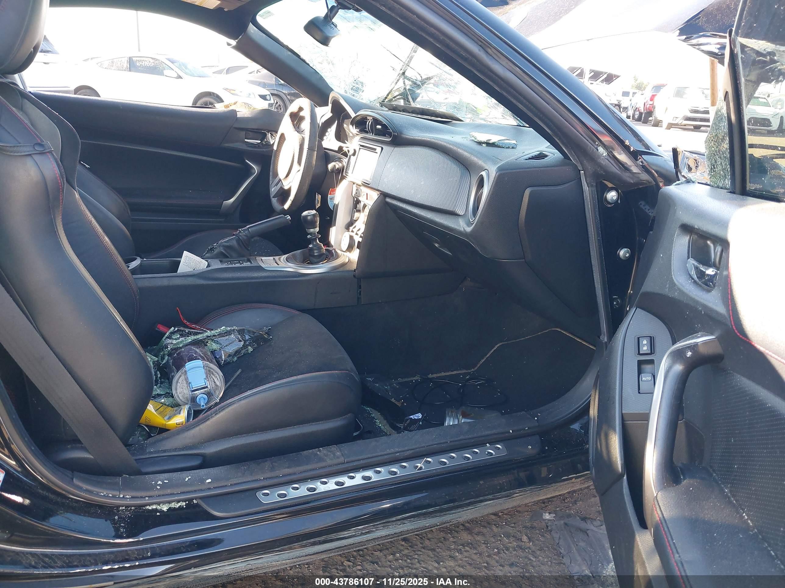 SUBARU BRZ image 5