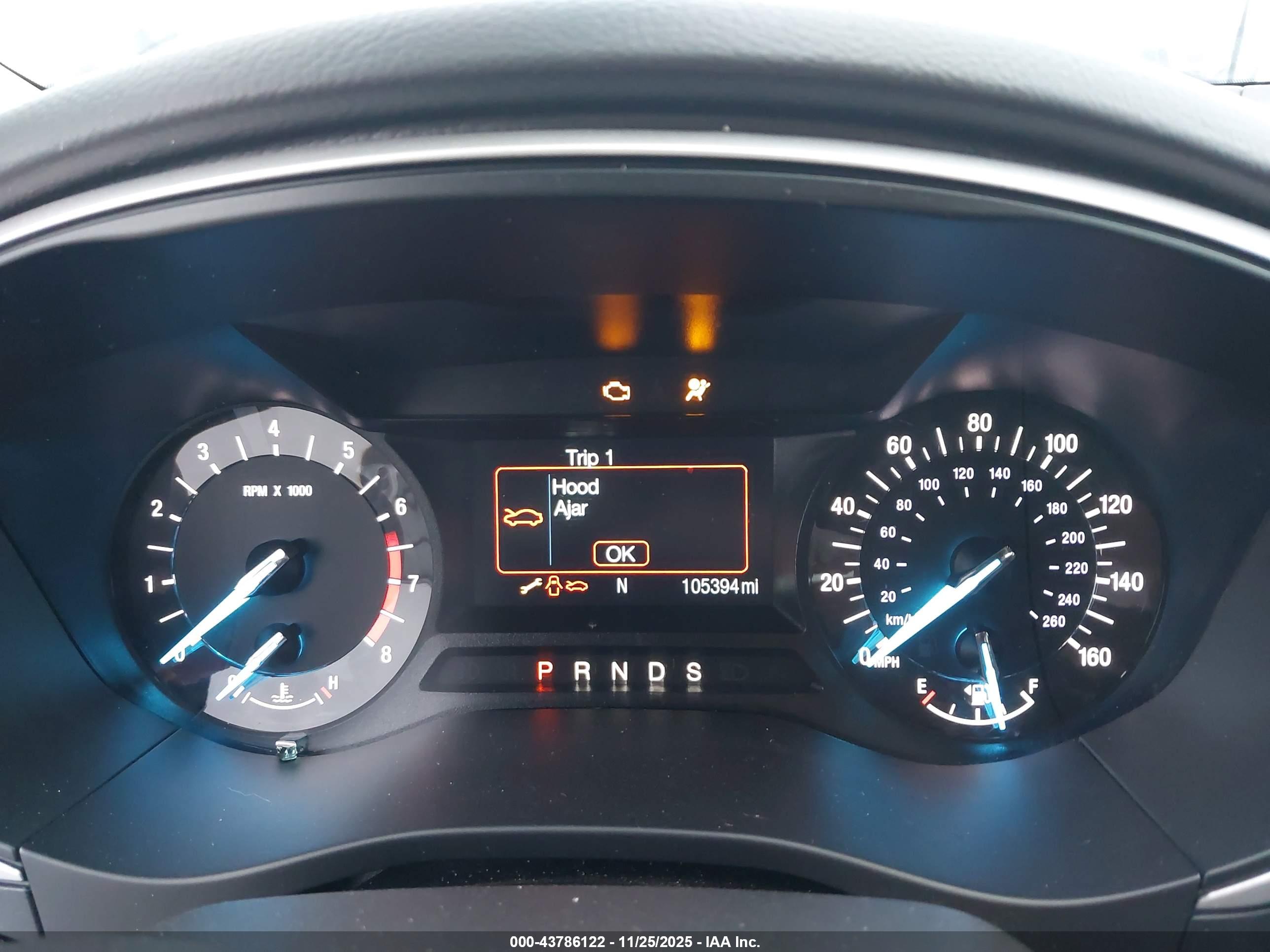 FORD FUSION image 7